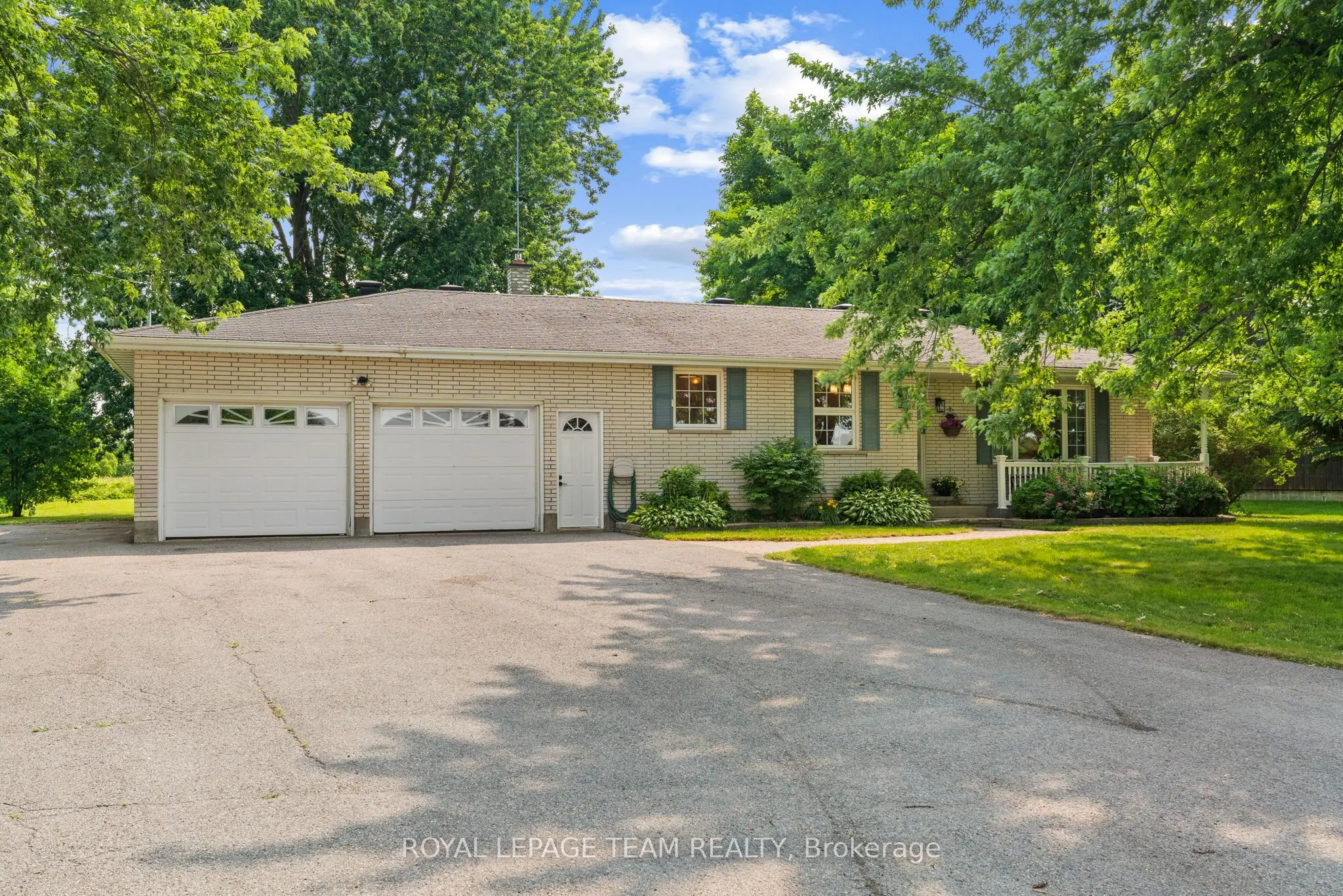 5483 Spratt Road