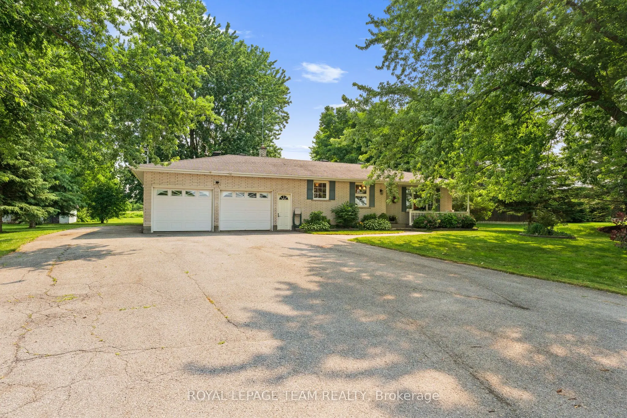 5483 Spratt Road