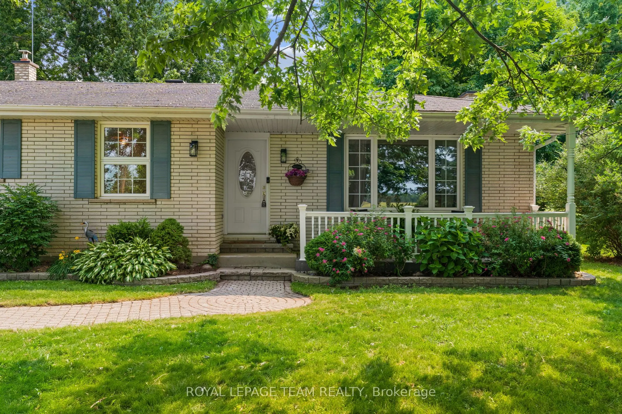 5483 Spratt Road