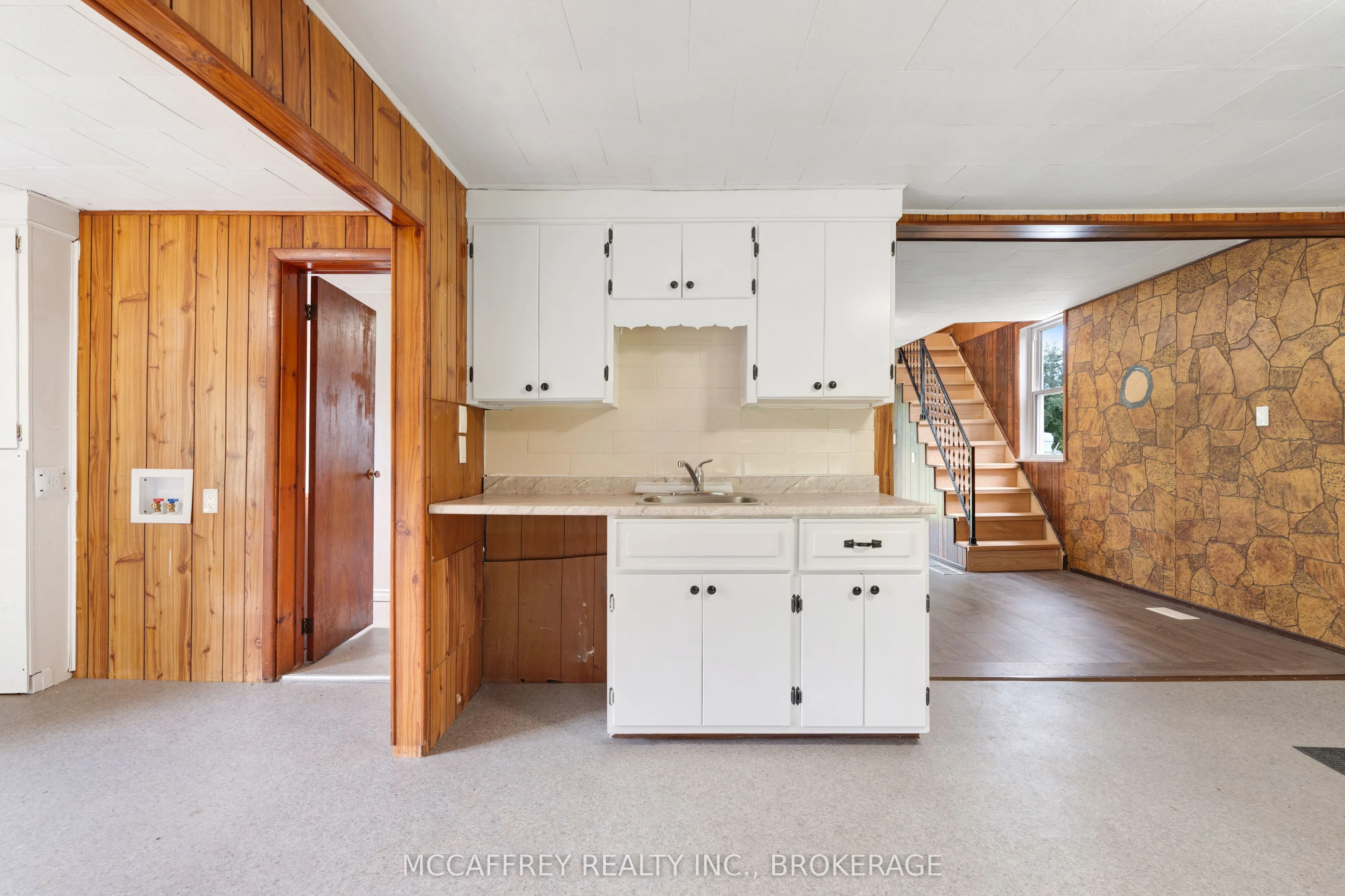 333 Burridge Road