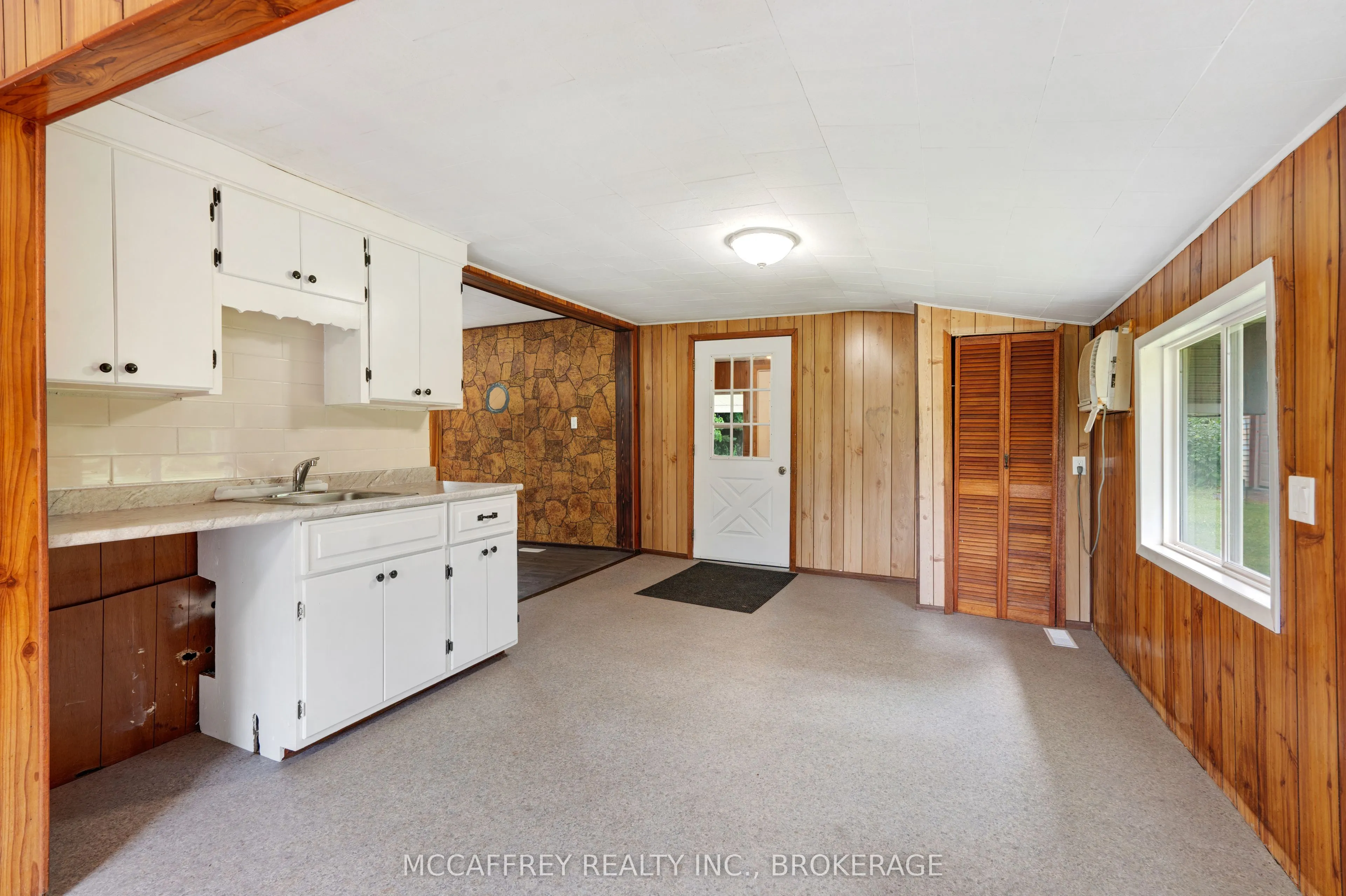 333 Burridge Road
