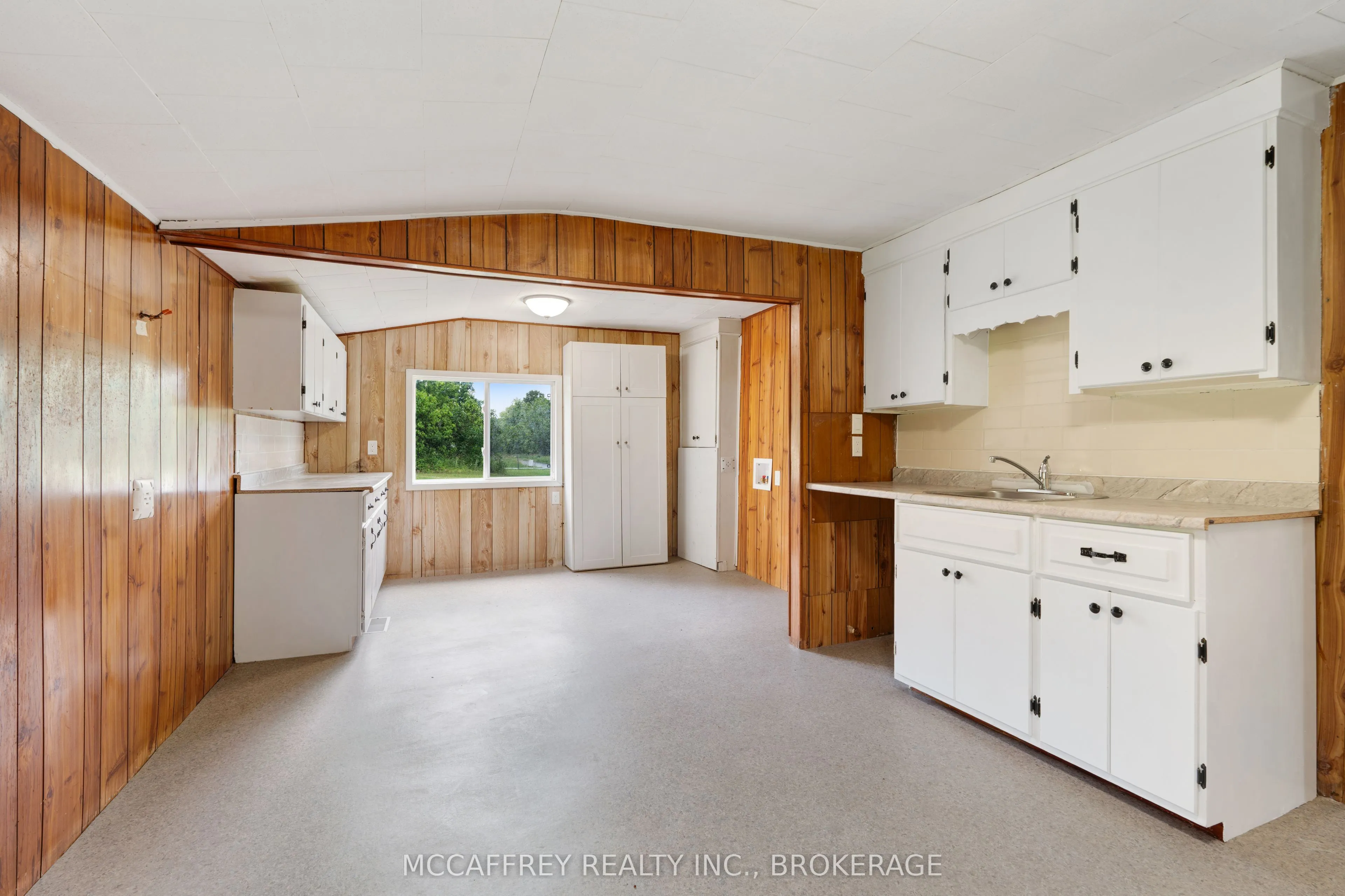 333 Burridge Road