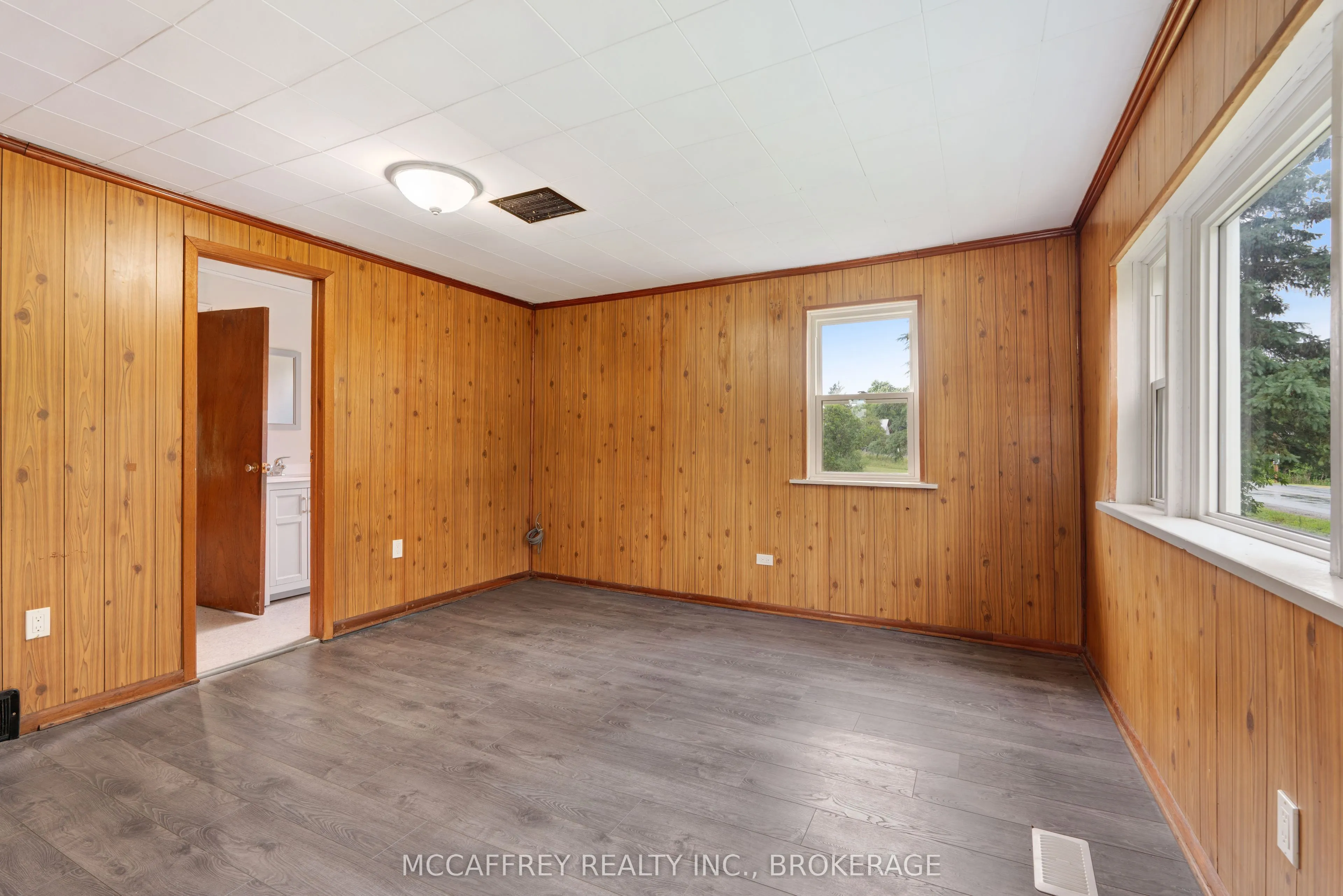 333 Burridge Road