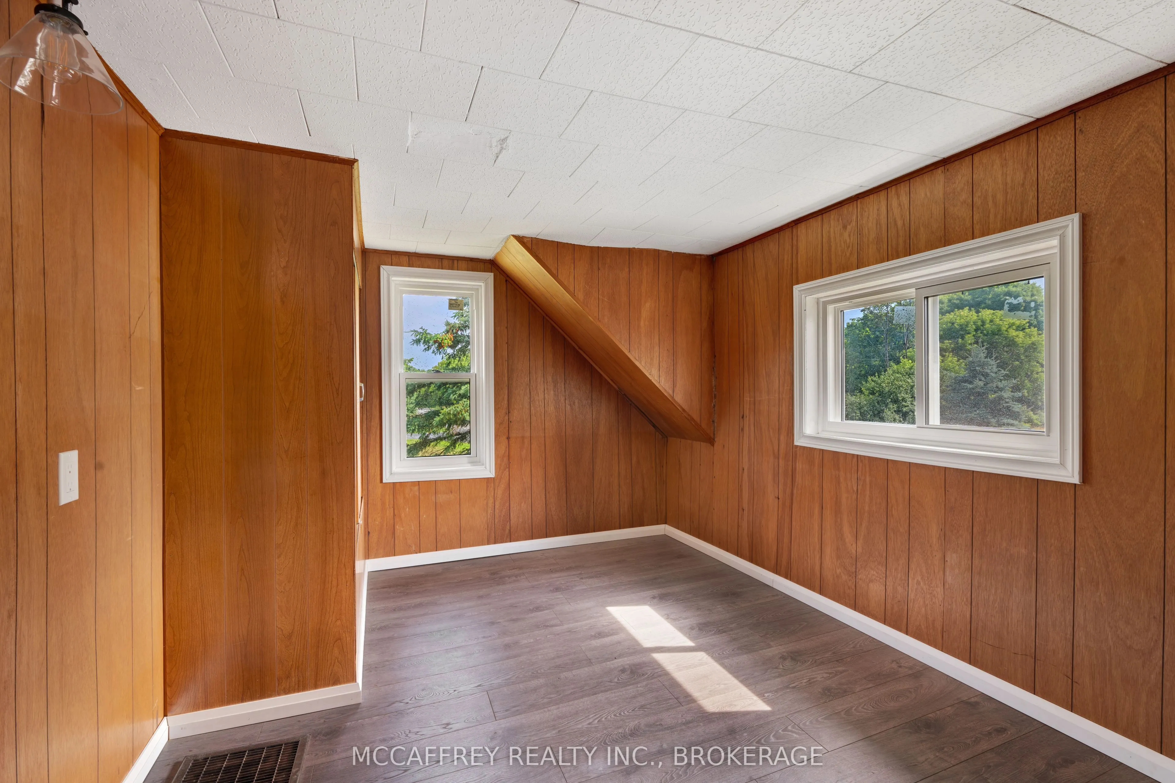 333 Burridge Road