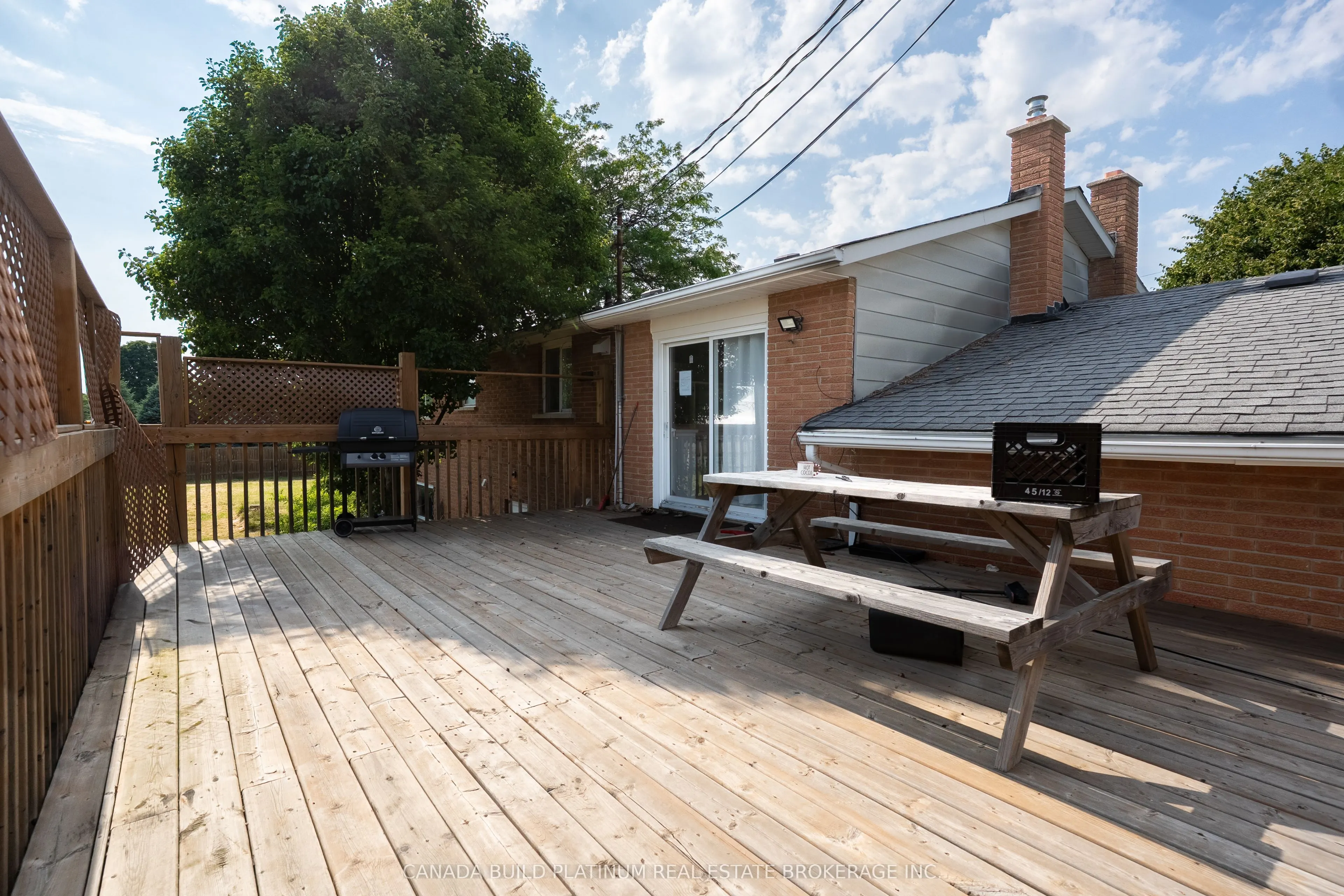 1269 1273 Larkin Road E