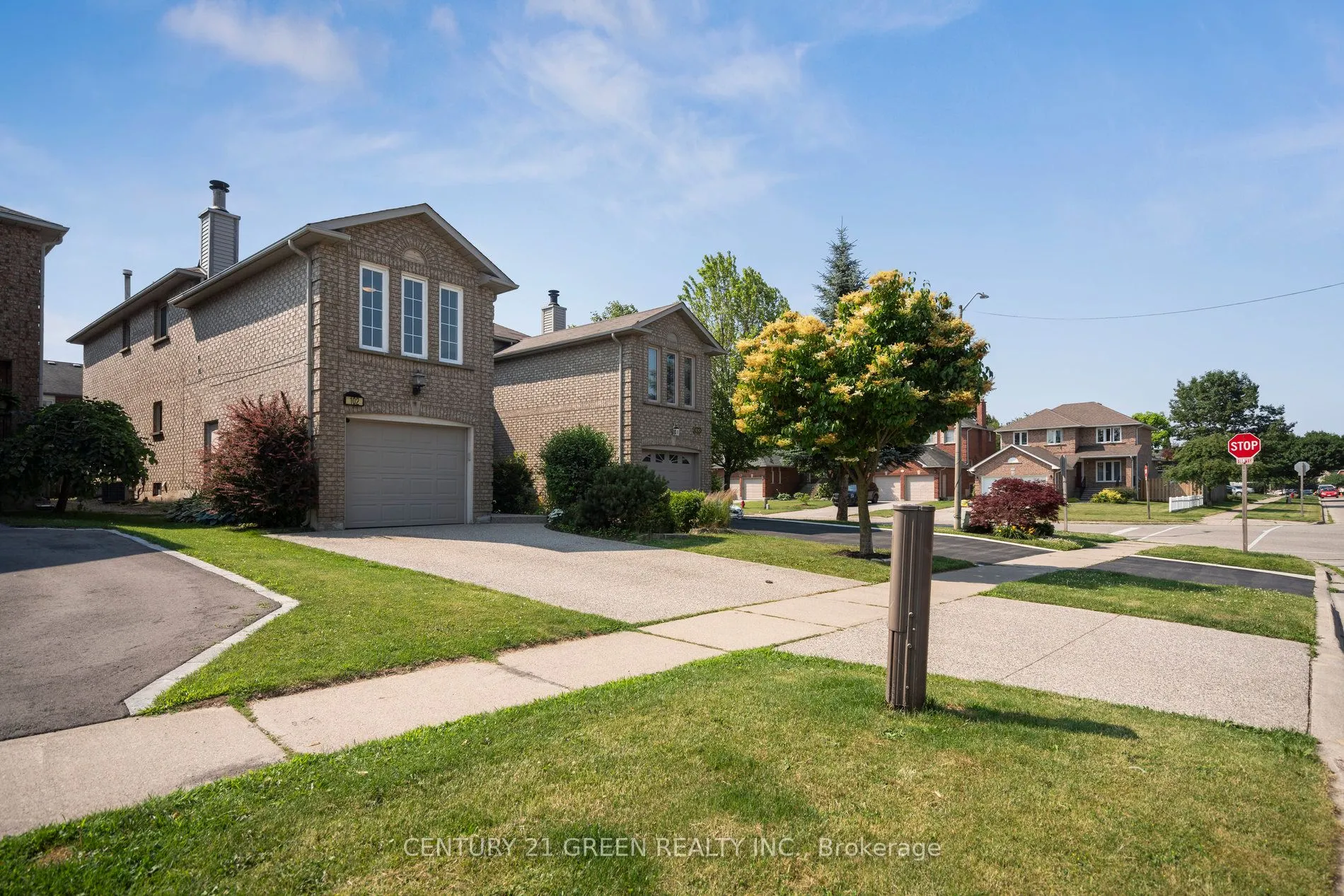 102 Niska Drive