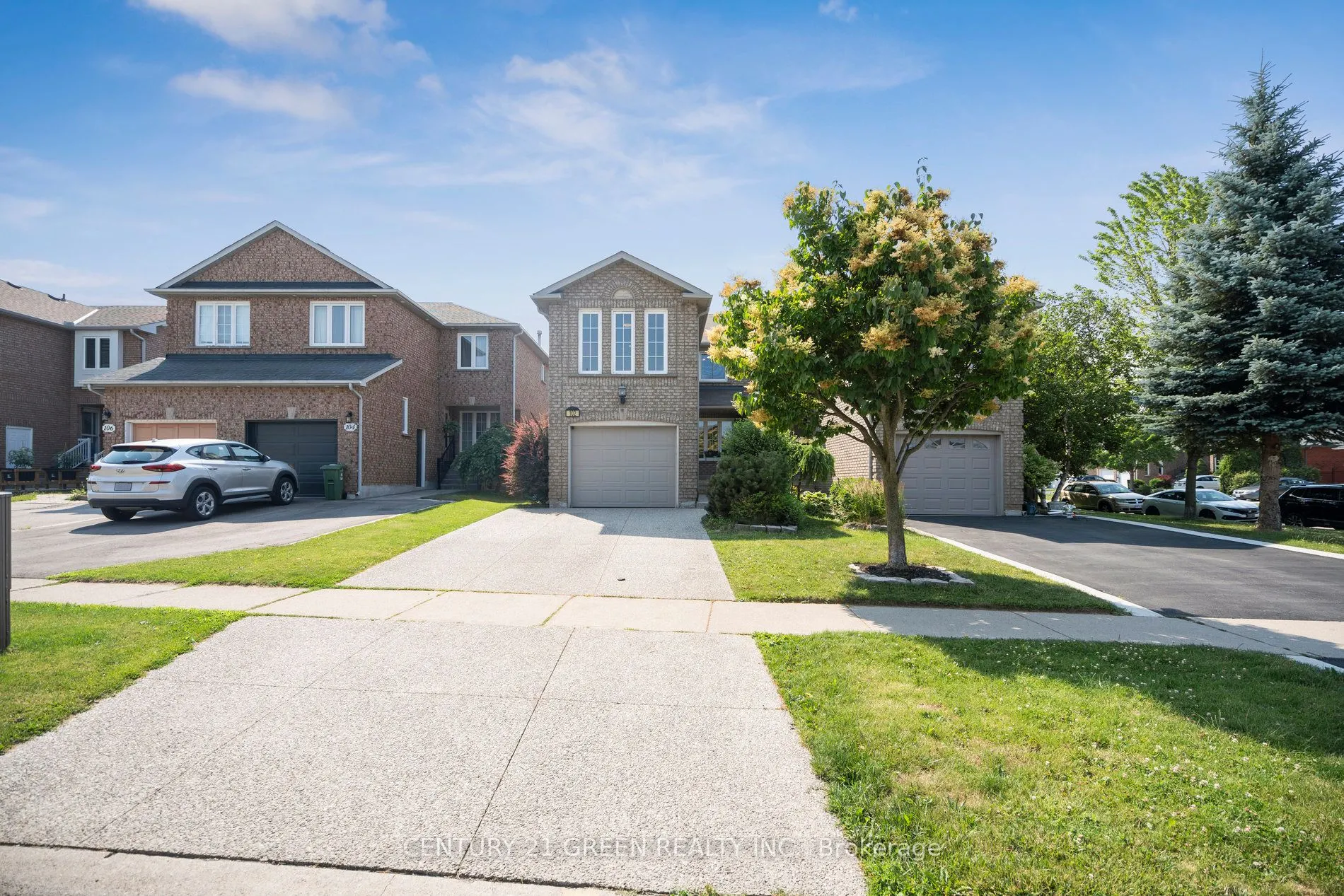 102 Niska Drive