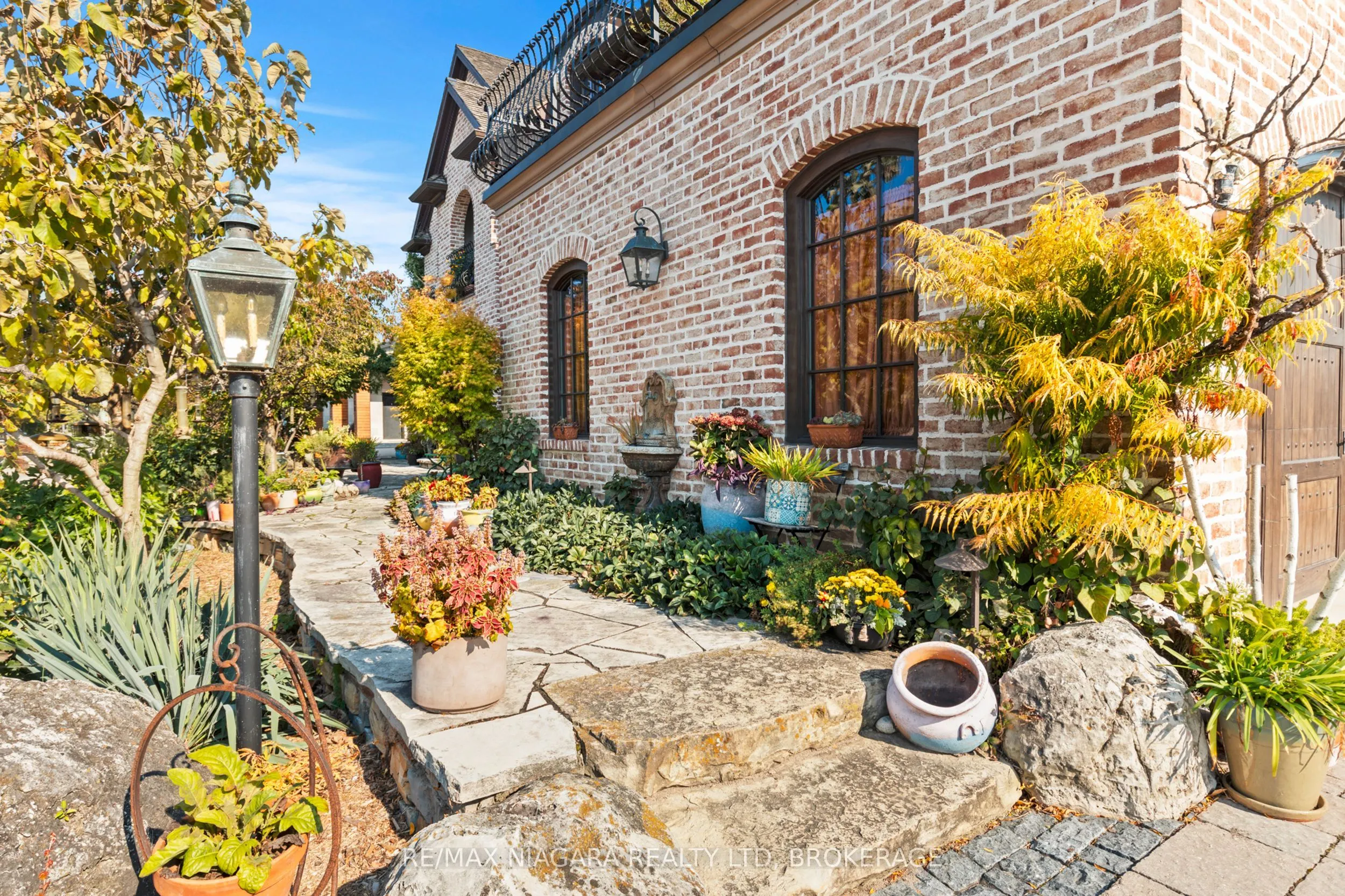358C MARTINDALE Road