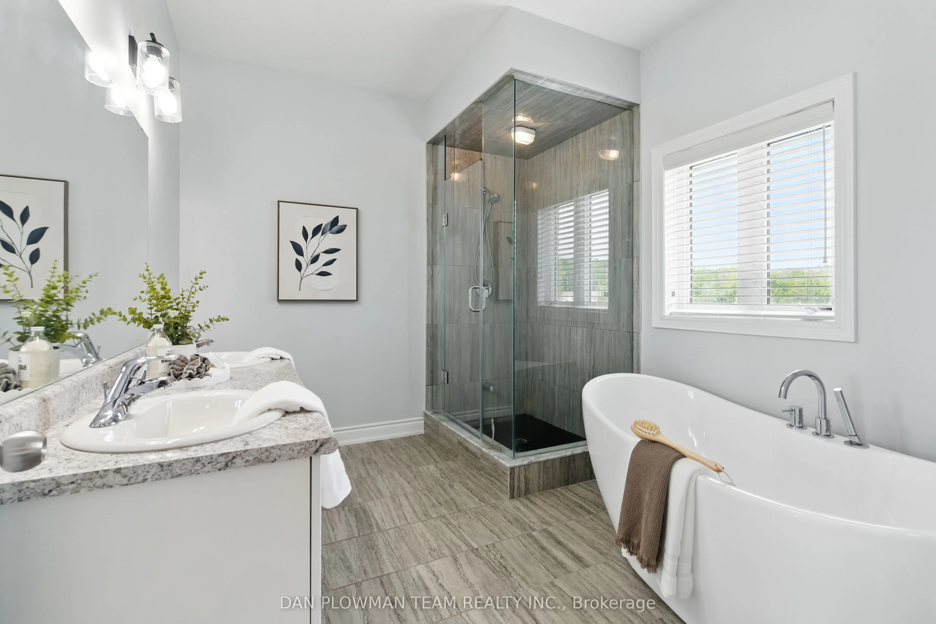 47 Songbird Crescent