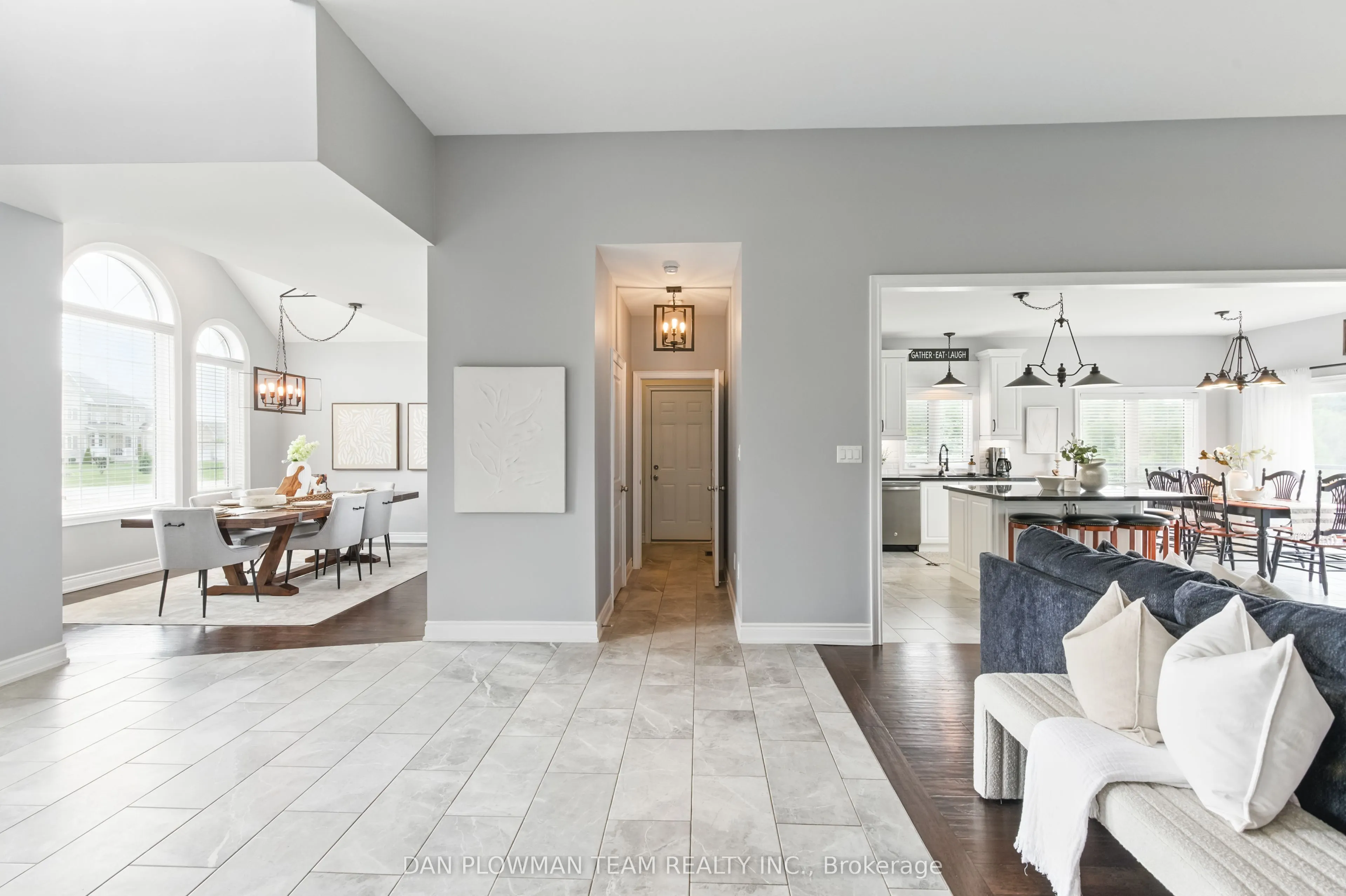 47 Songbird Crescent