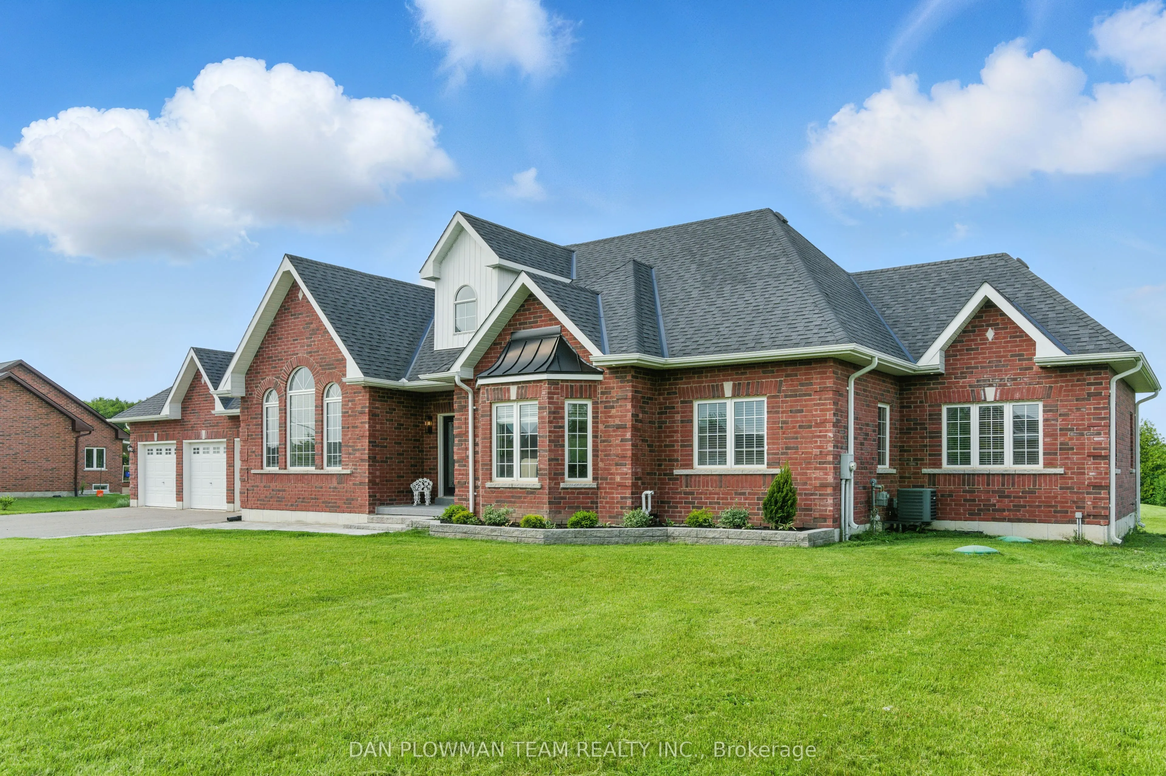 47 Songbird Crescent