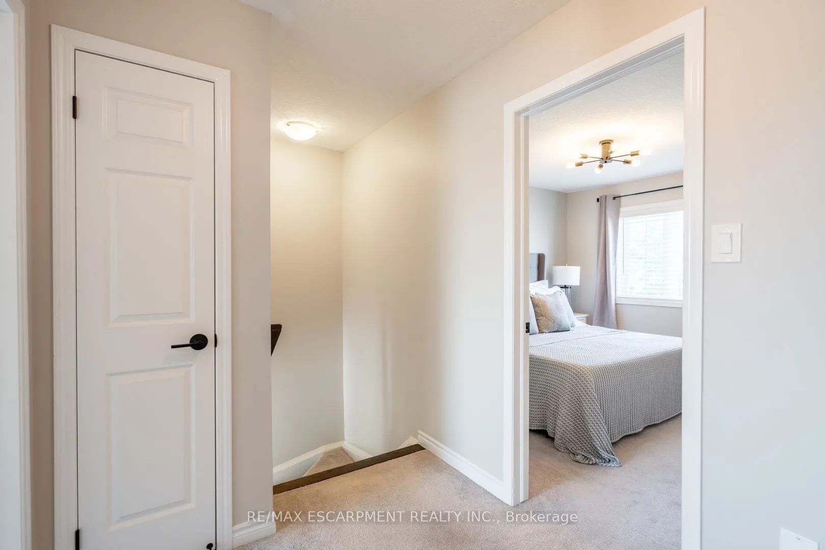 230 Avonsyde Boulevard, #15