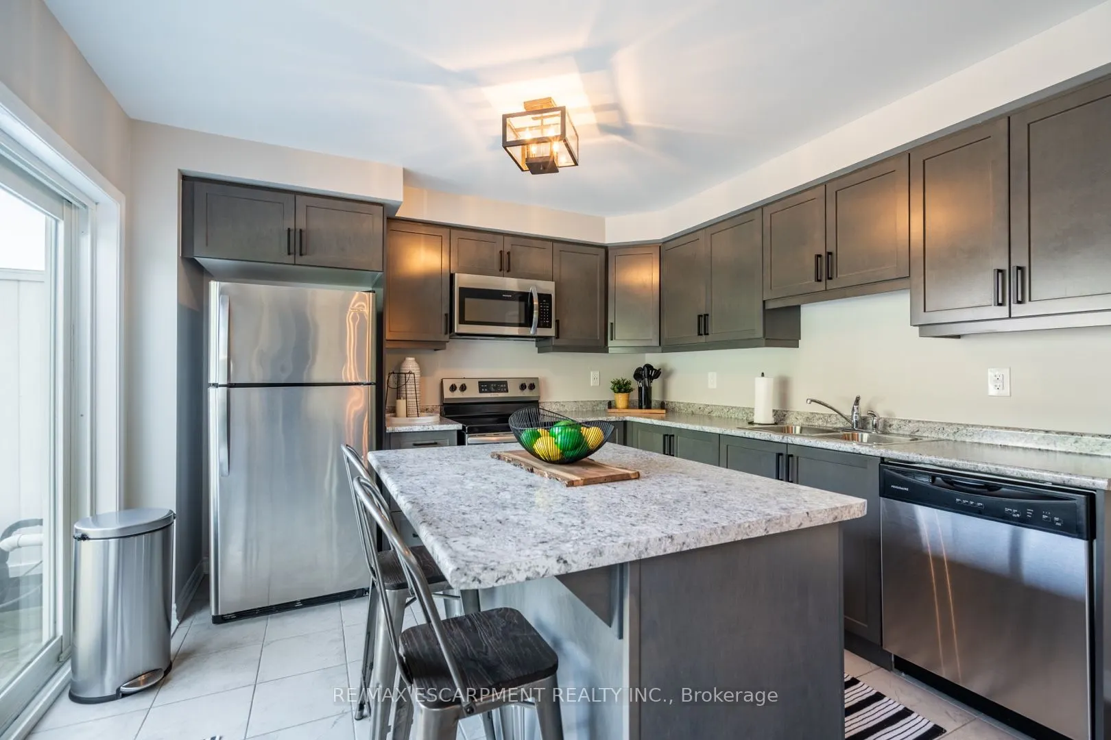 230 Avonsyde Boulevard, #15