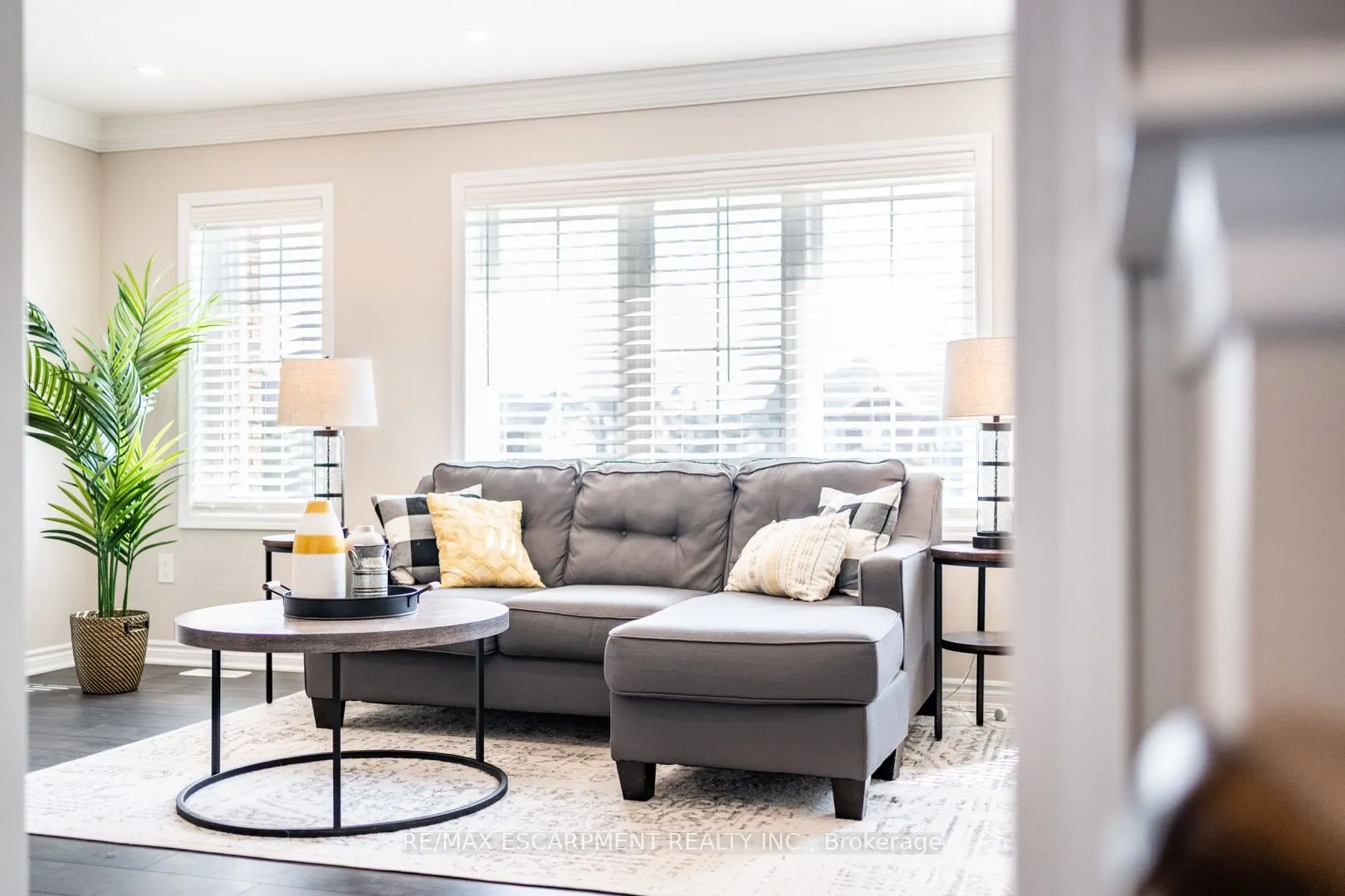 230 Avonsyde Boulevard, #15