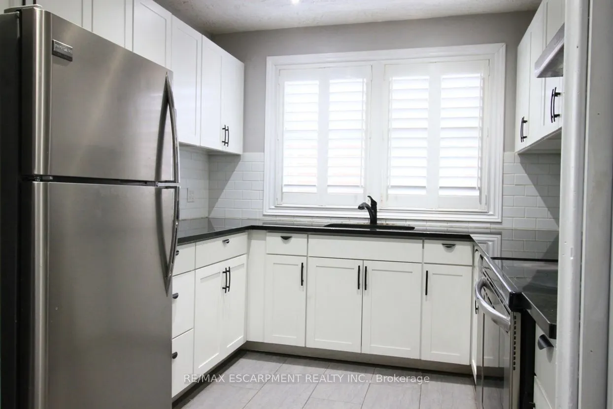 176 East 32nd Street, #1