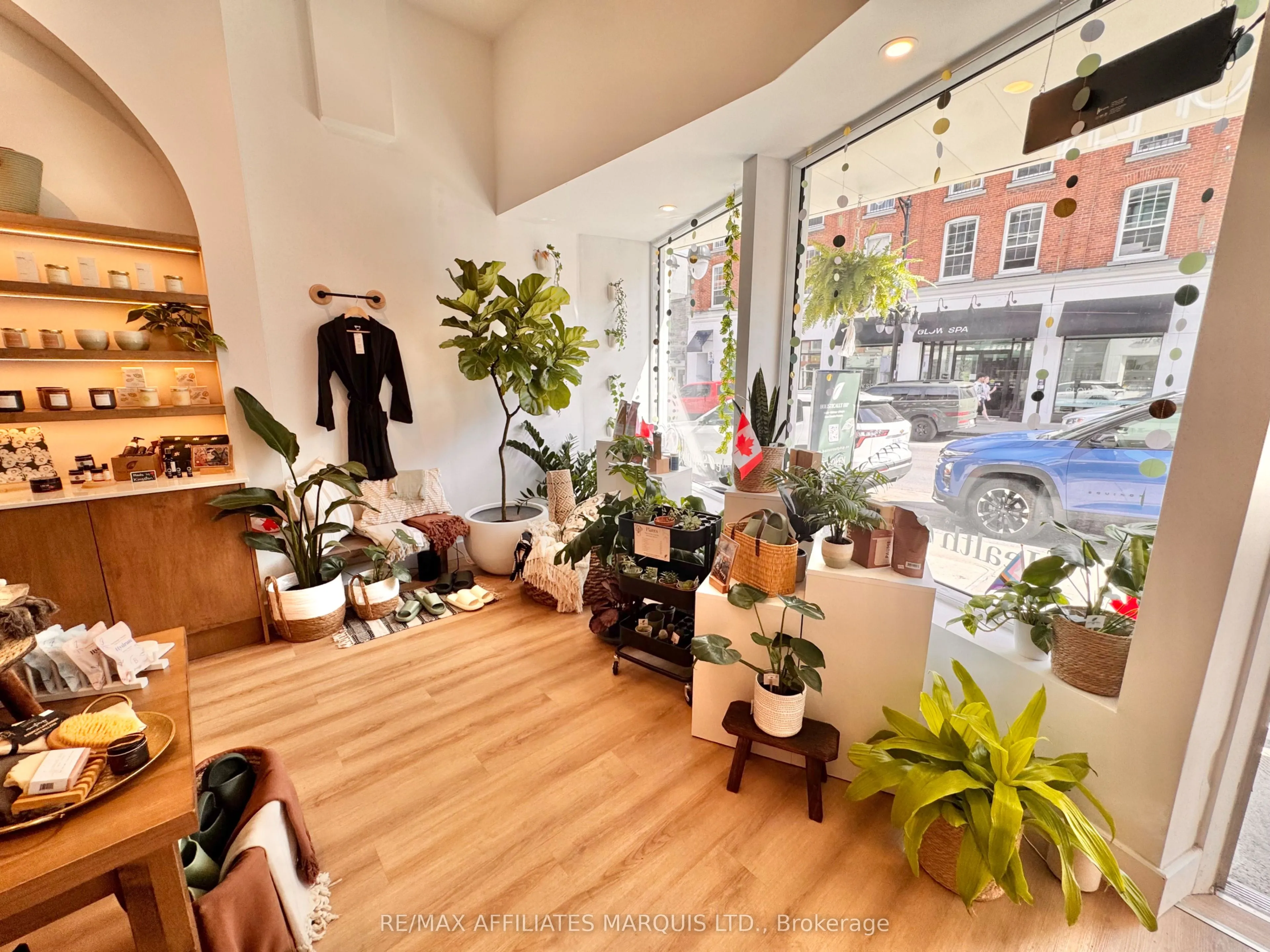 233 PRINCESS Street