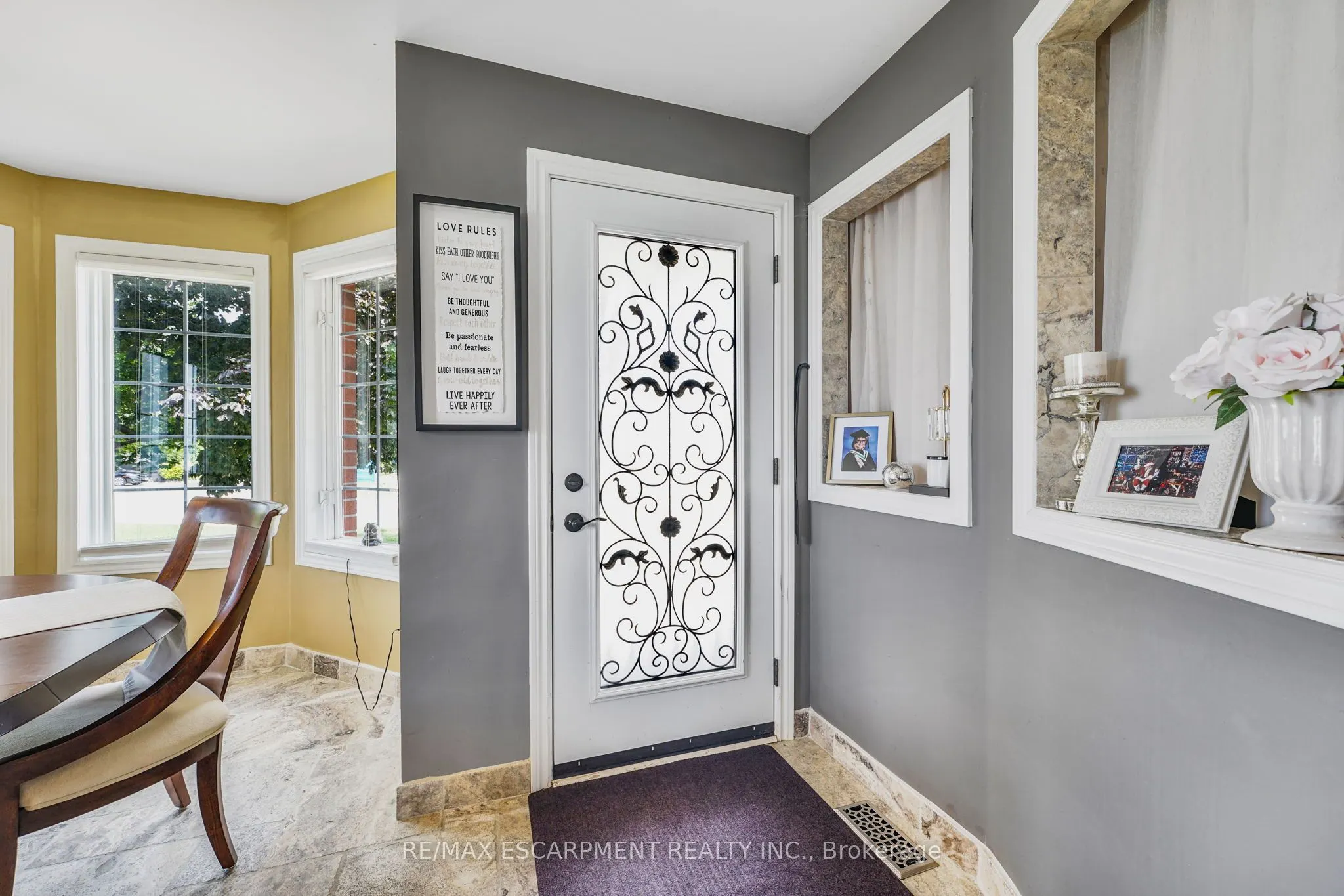 491-493 Dewitt Road