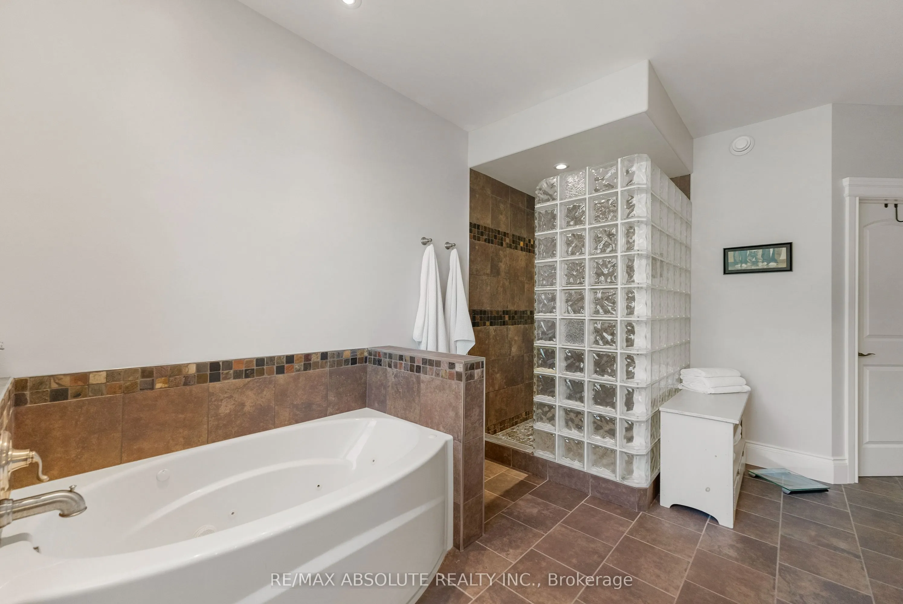 37 Fairhaven Place