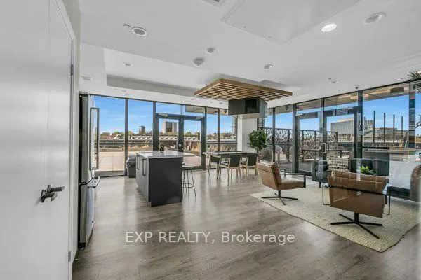 108 Garment Street, #612