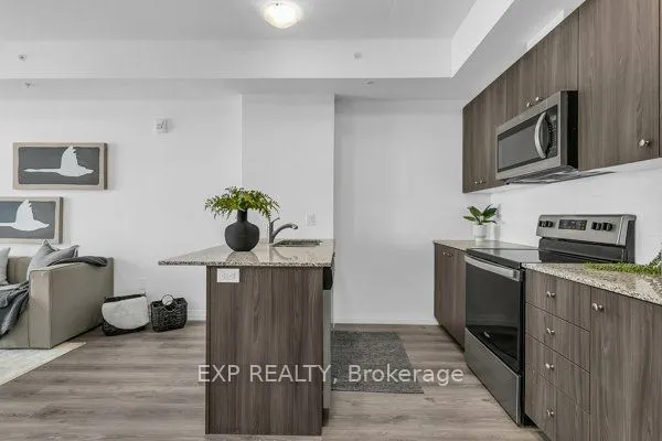 108 Garment Street, #612