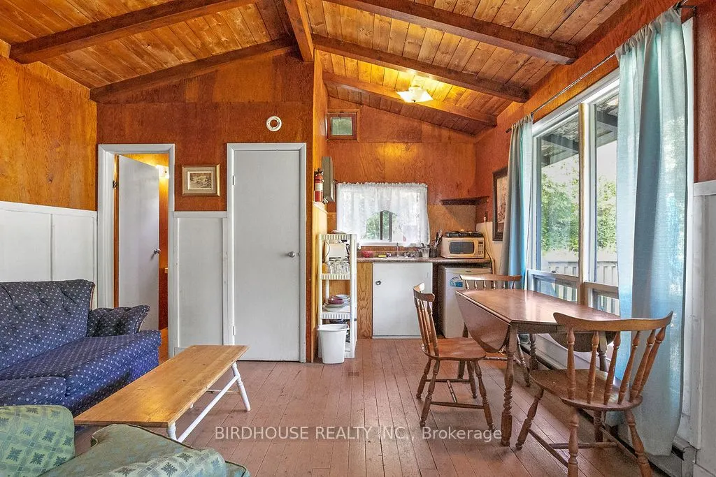 15 Cedar Nook Road