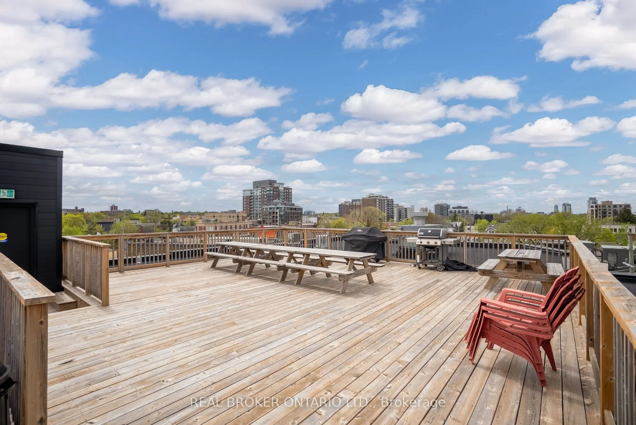 101 Pinhey Street, #304
