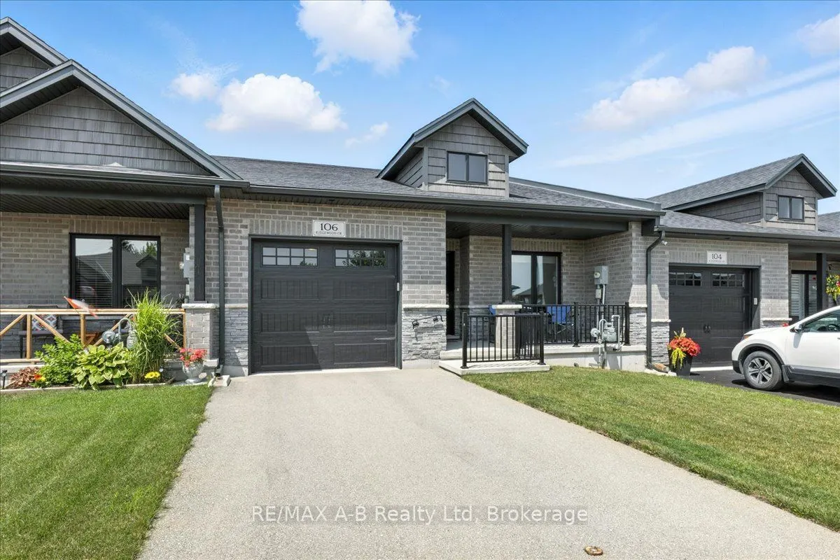 106 Ridgewood Crescent