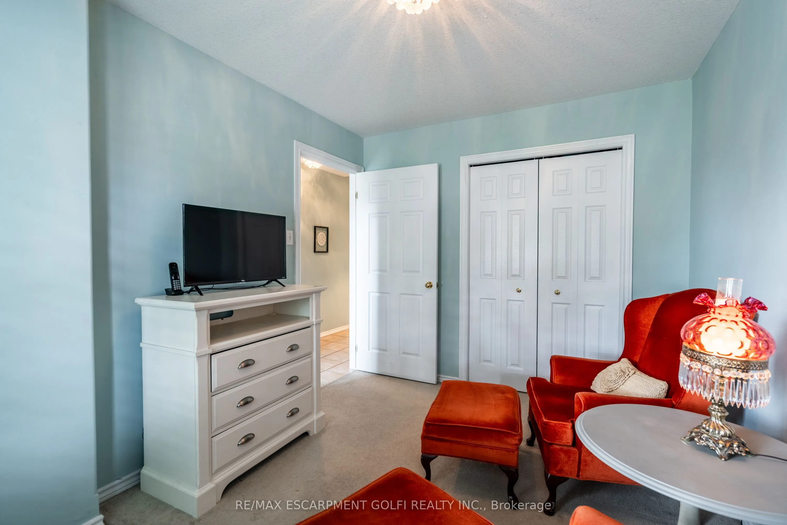 19 Hanlon Place, #3
