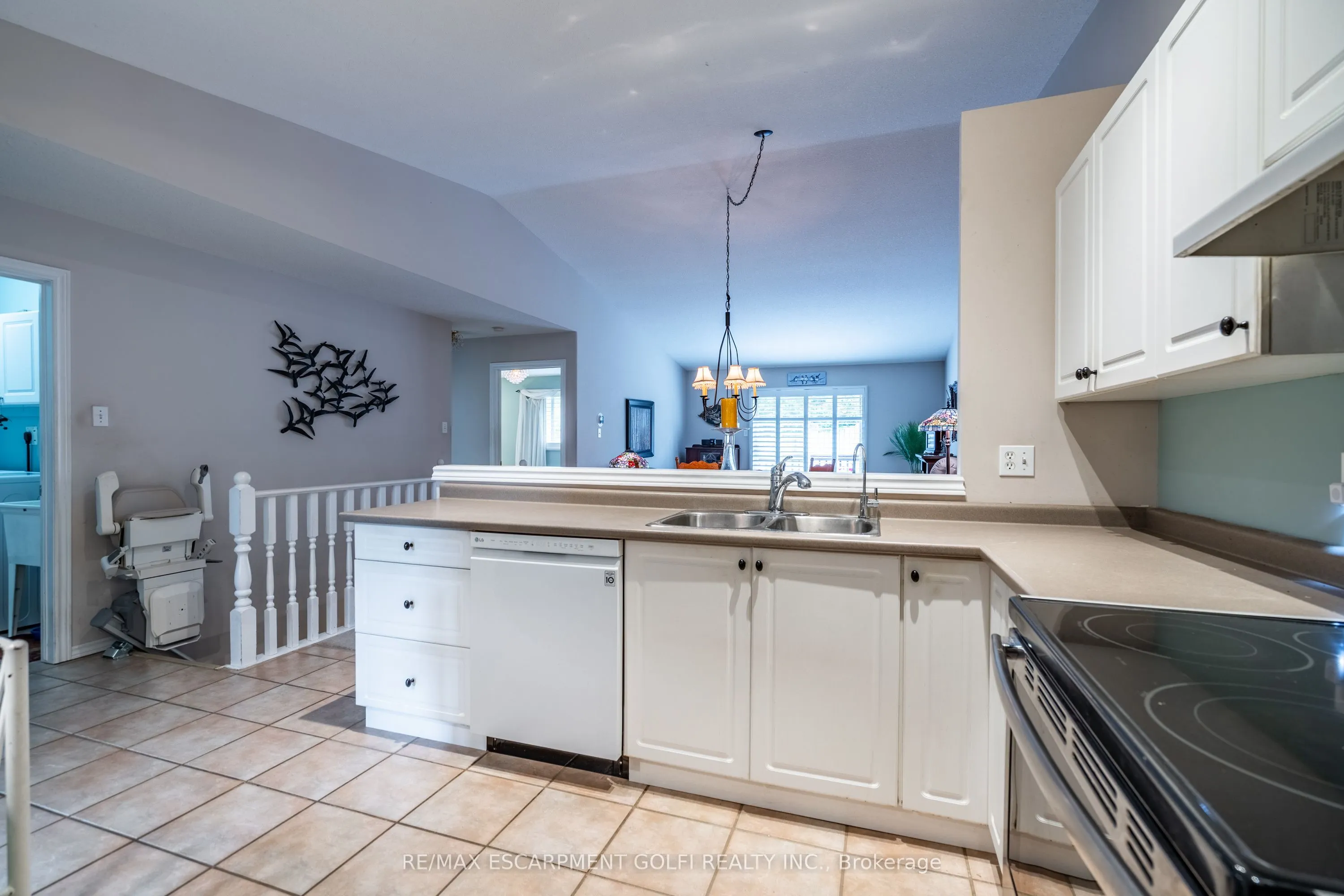 19 Hanlon Place, #3