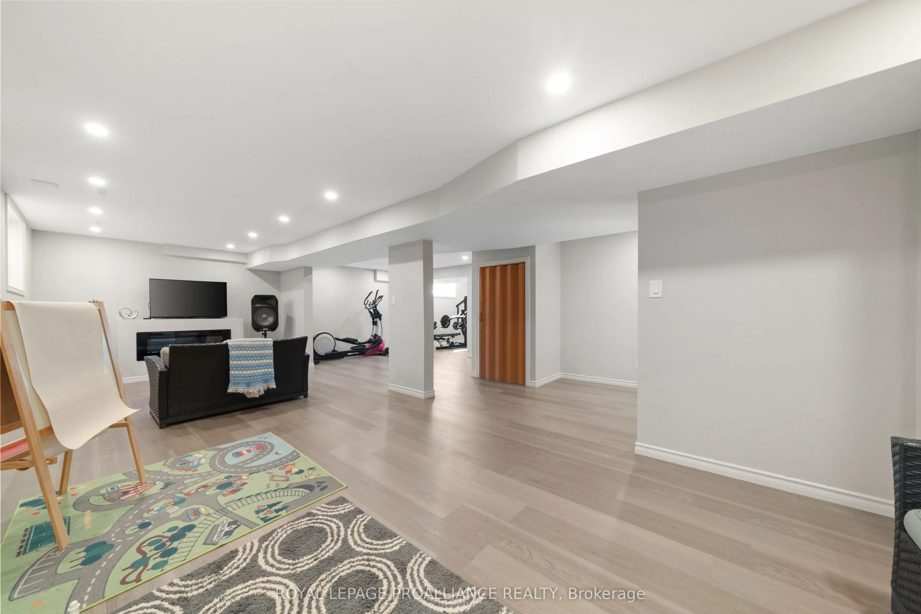 64 Crews Crescent