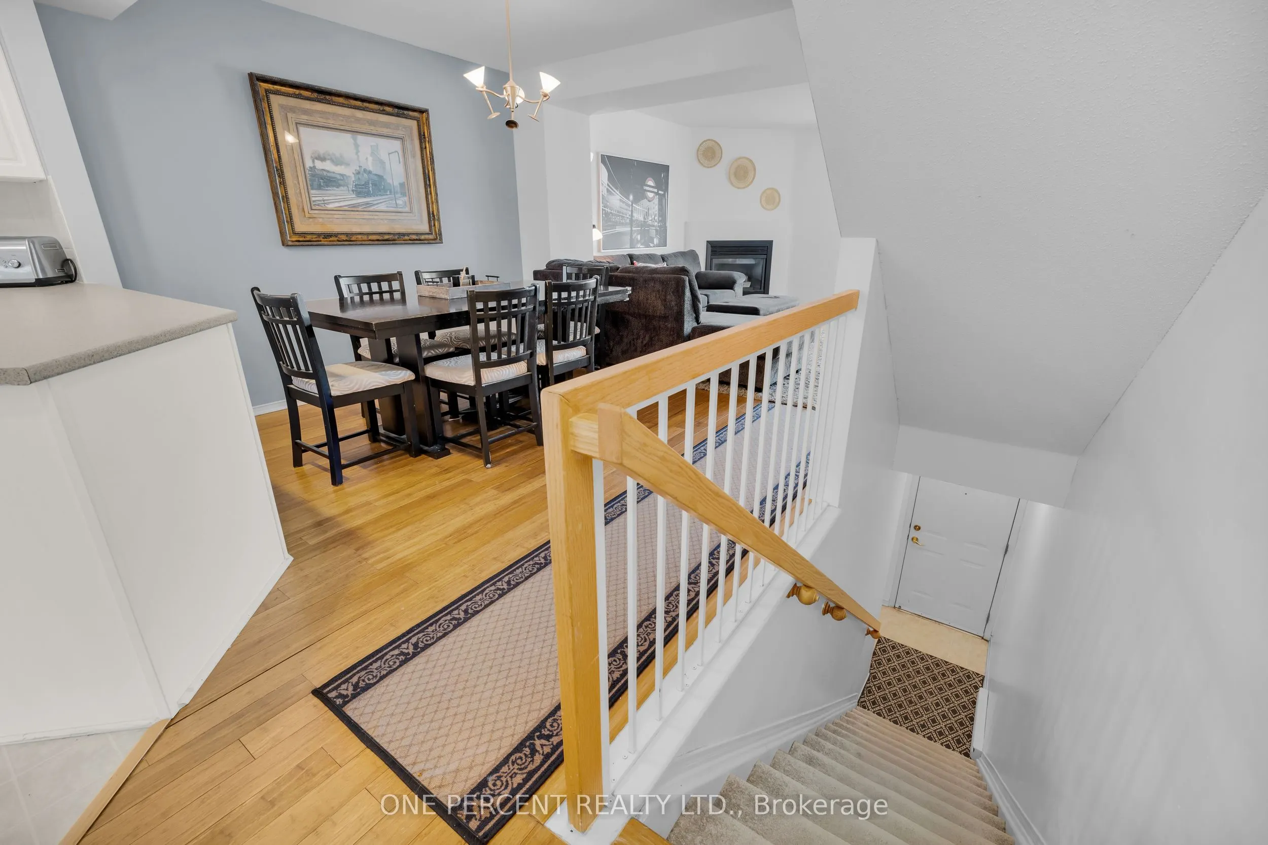 250 Cresthaven Drive, #3