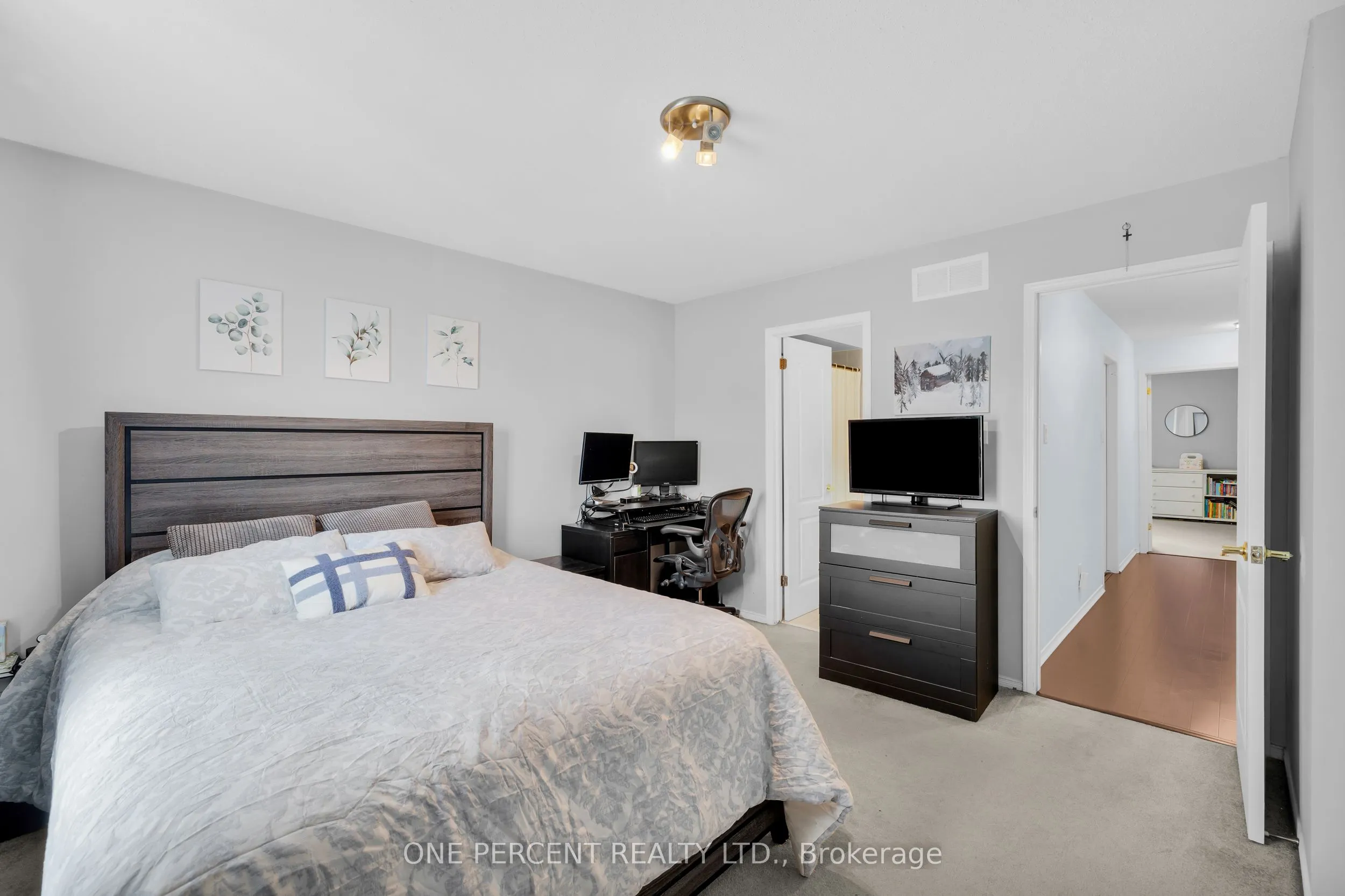 250 Cresthaven Drive, #3
