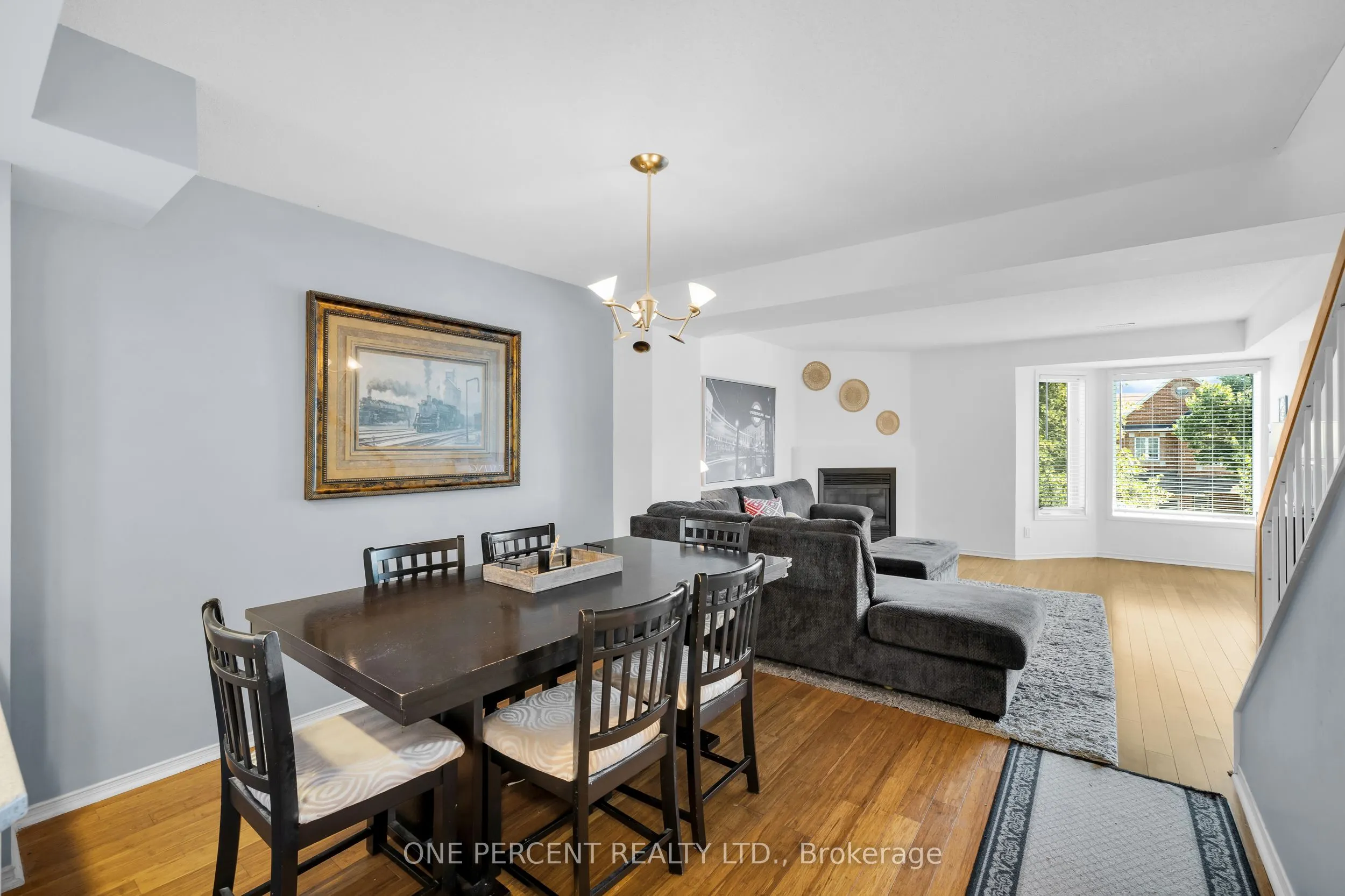 250 Cresthaven Drive, #3
