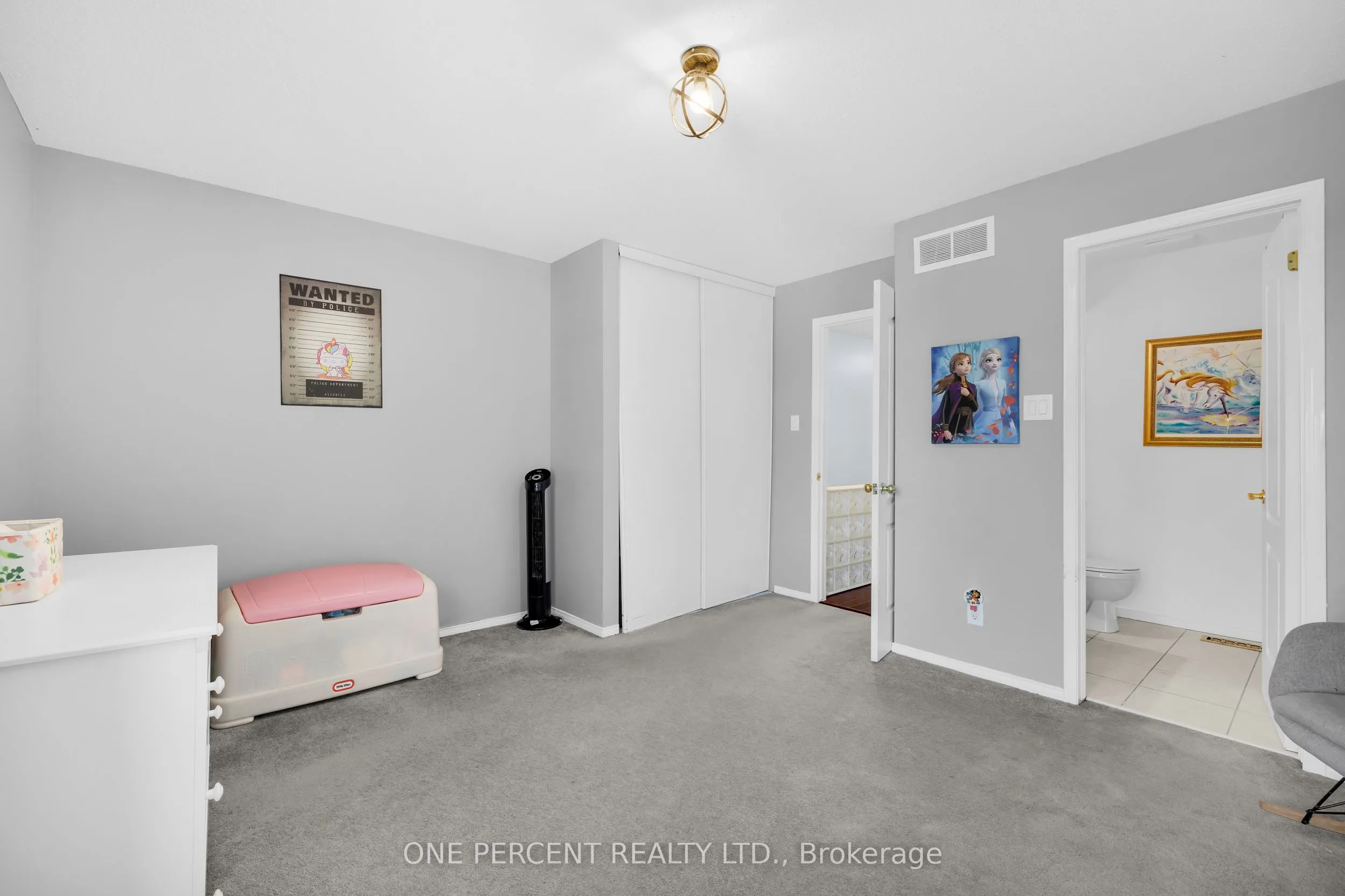 250 Cresthaven Drive, #3