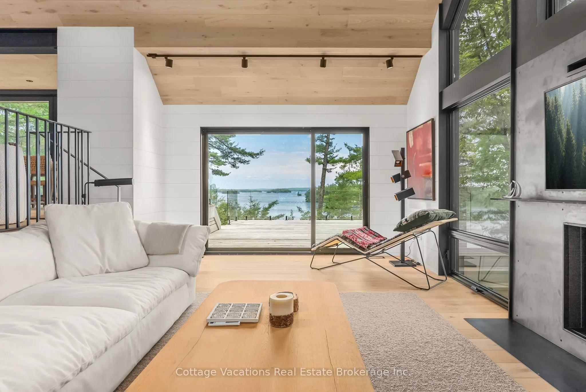 1053 Brackenrig Road, #2