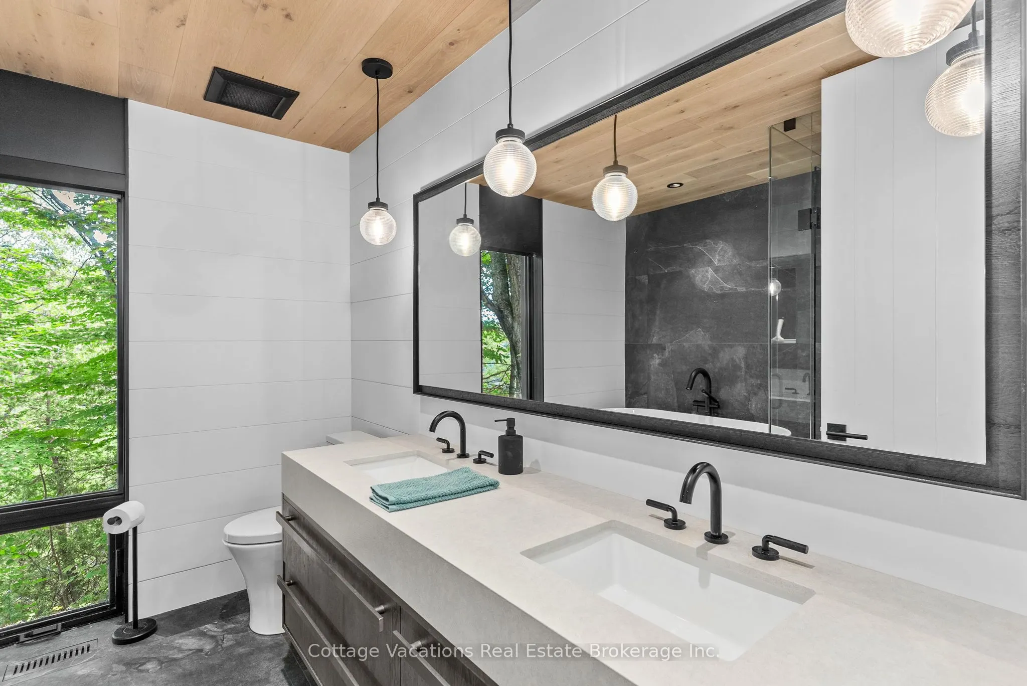 1053 Brackenrig Road, #2
