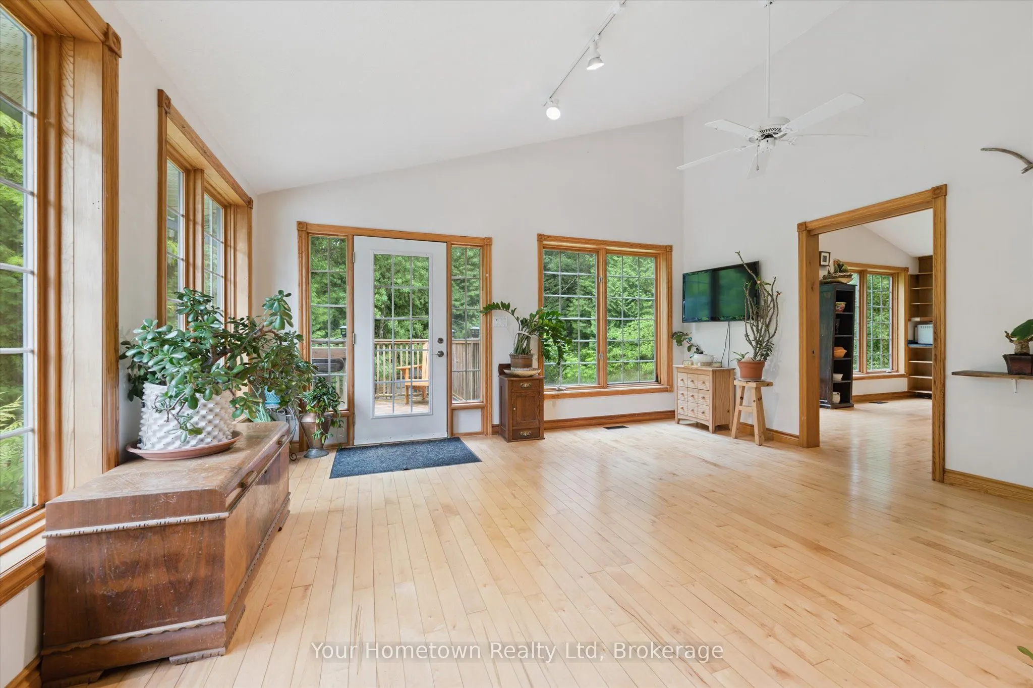 6258 Wellington Rd. 26 Road