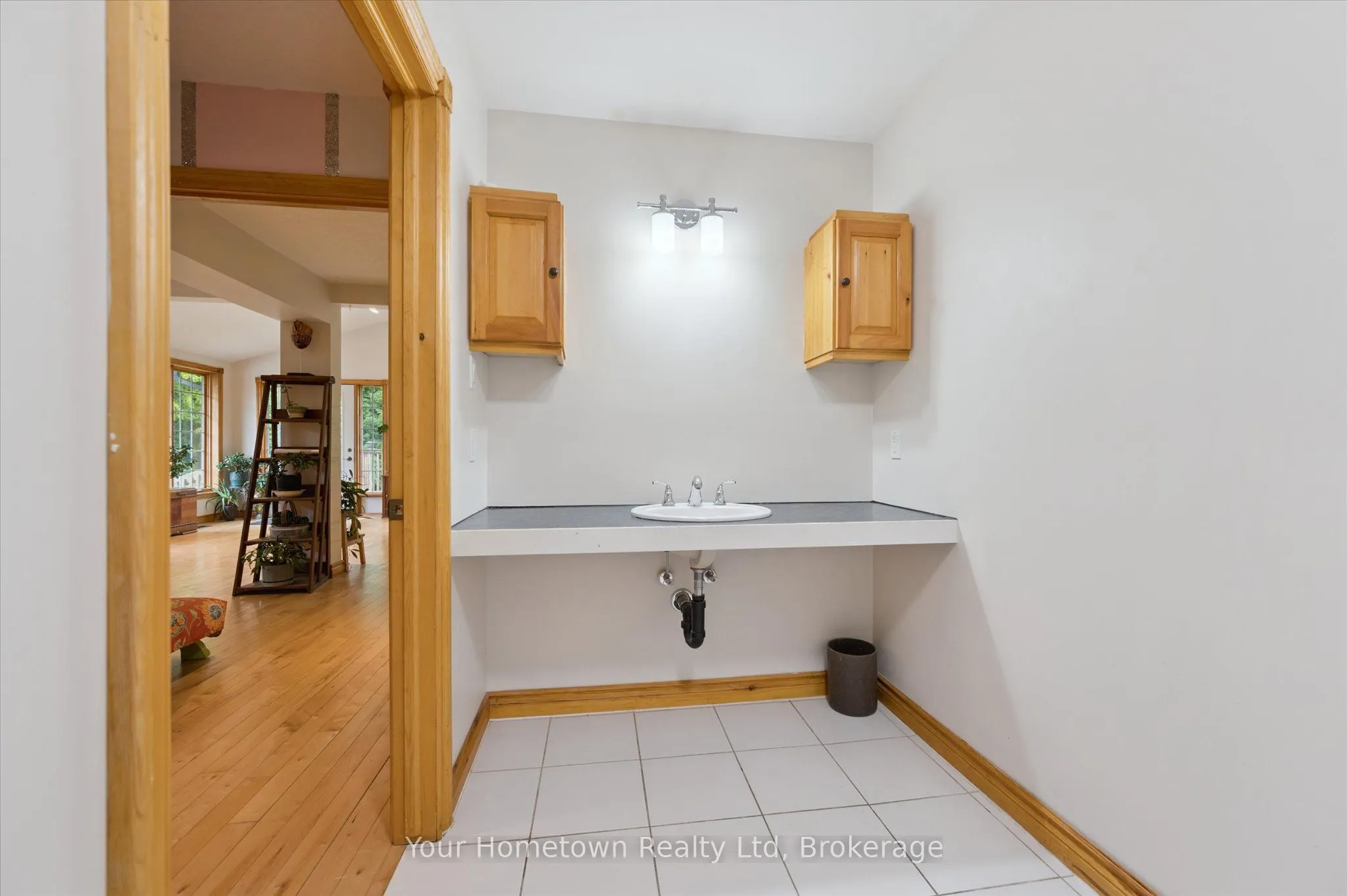 6258 Wellington Rd. 26 Road