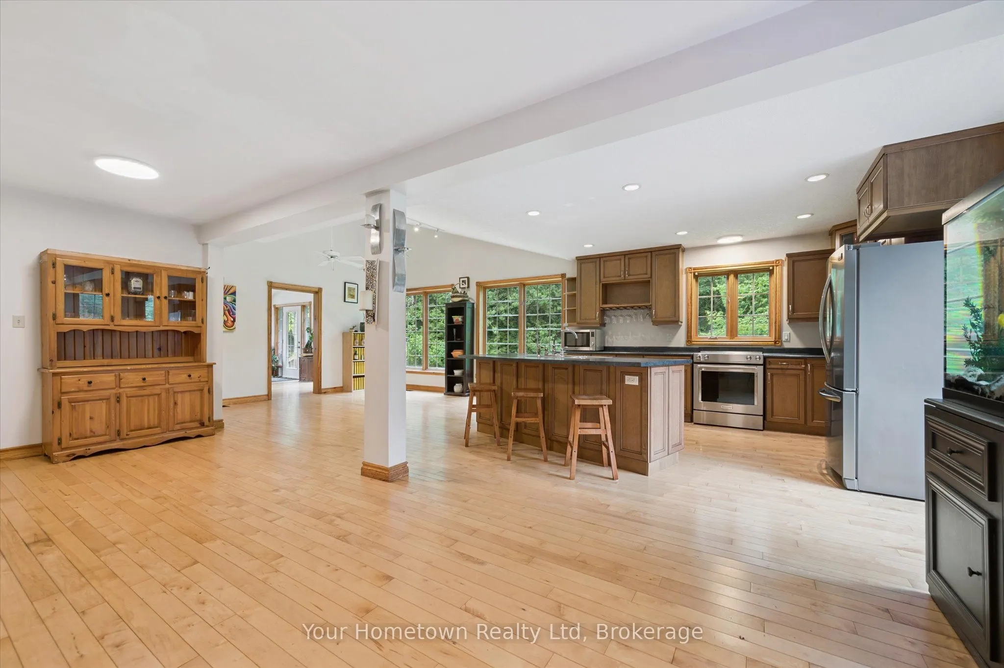 6258 Wellington Rd. 26 Road