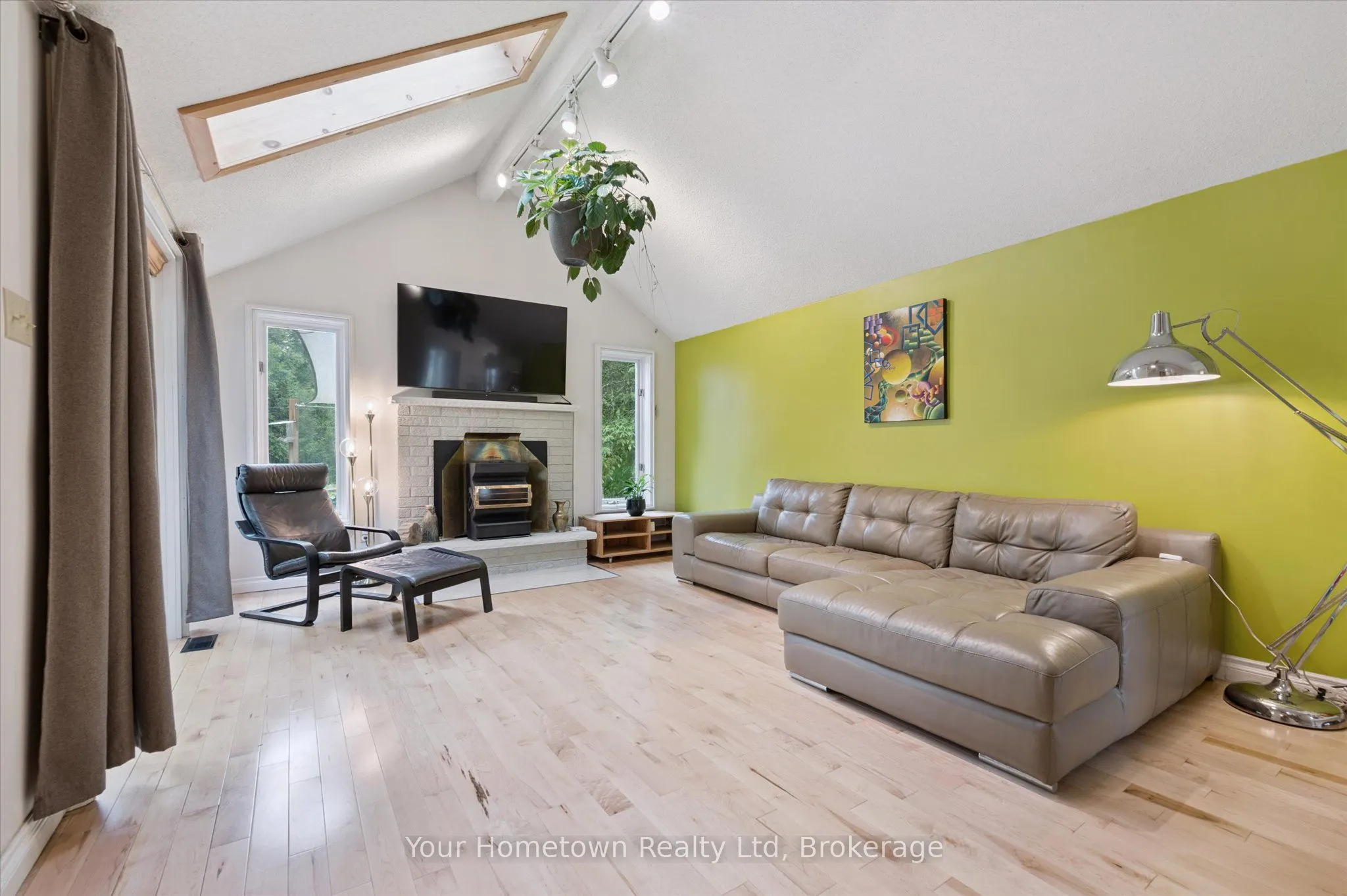 6258 Wellington Rd. 26 Road