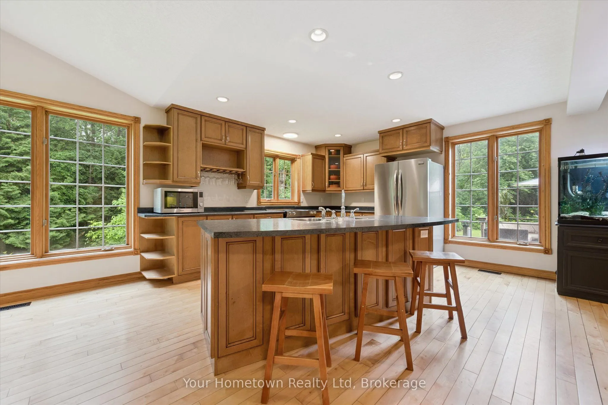 6258 Wellington Rd. 26 Road