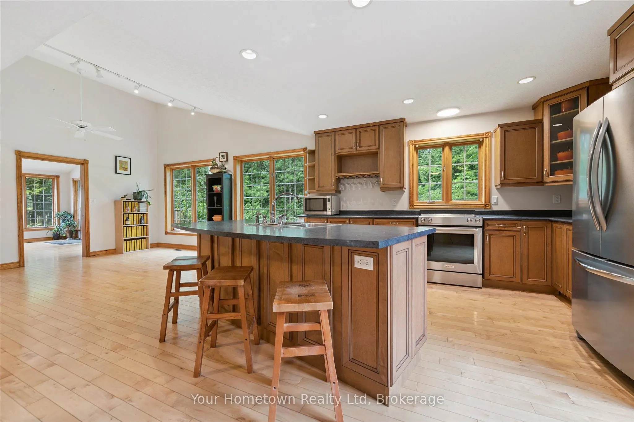 6258 Wellington Rd. 26 Road