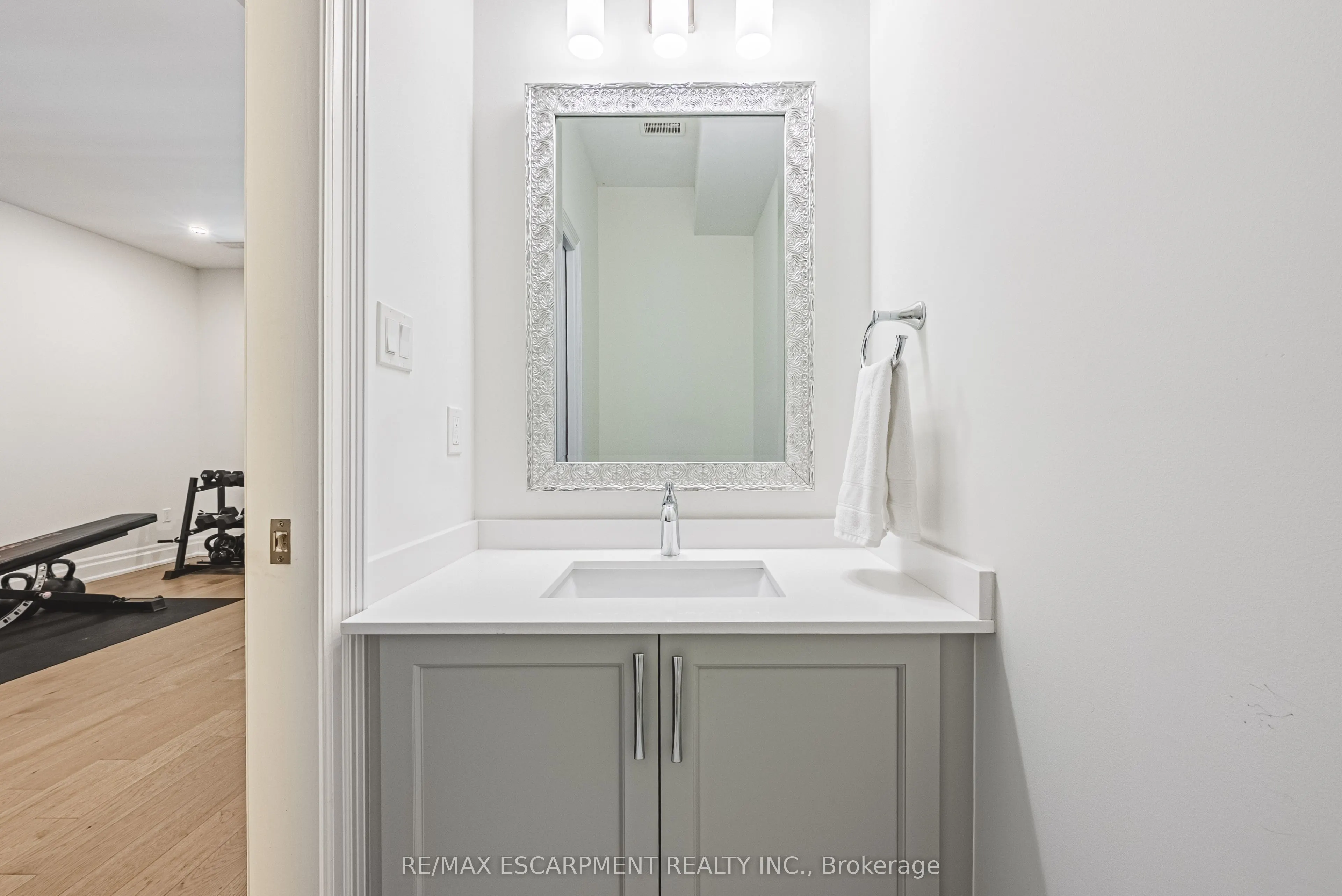 111 Wilson Street E, #6