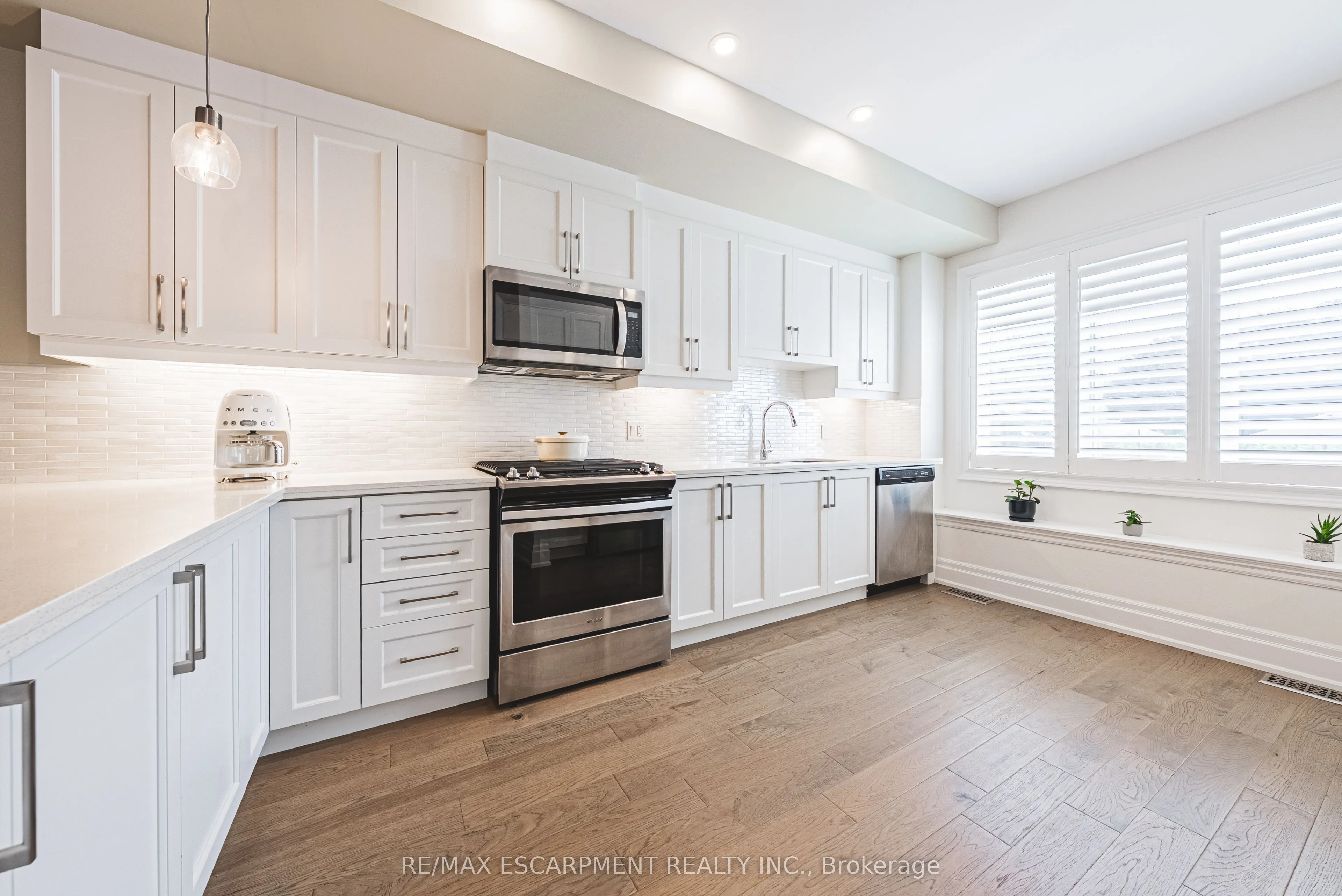 111 Wilson Street E, #6