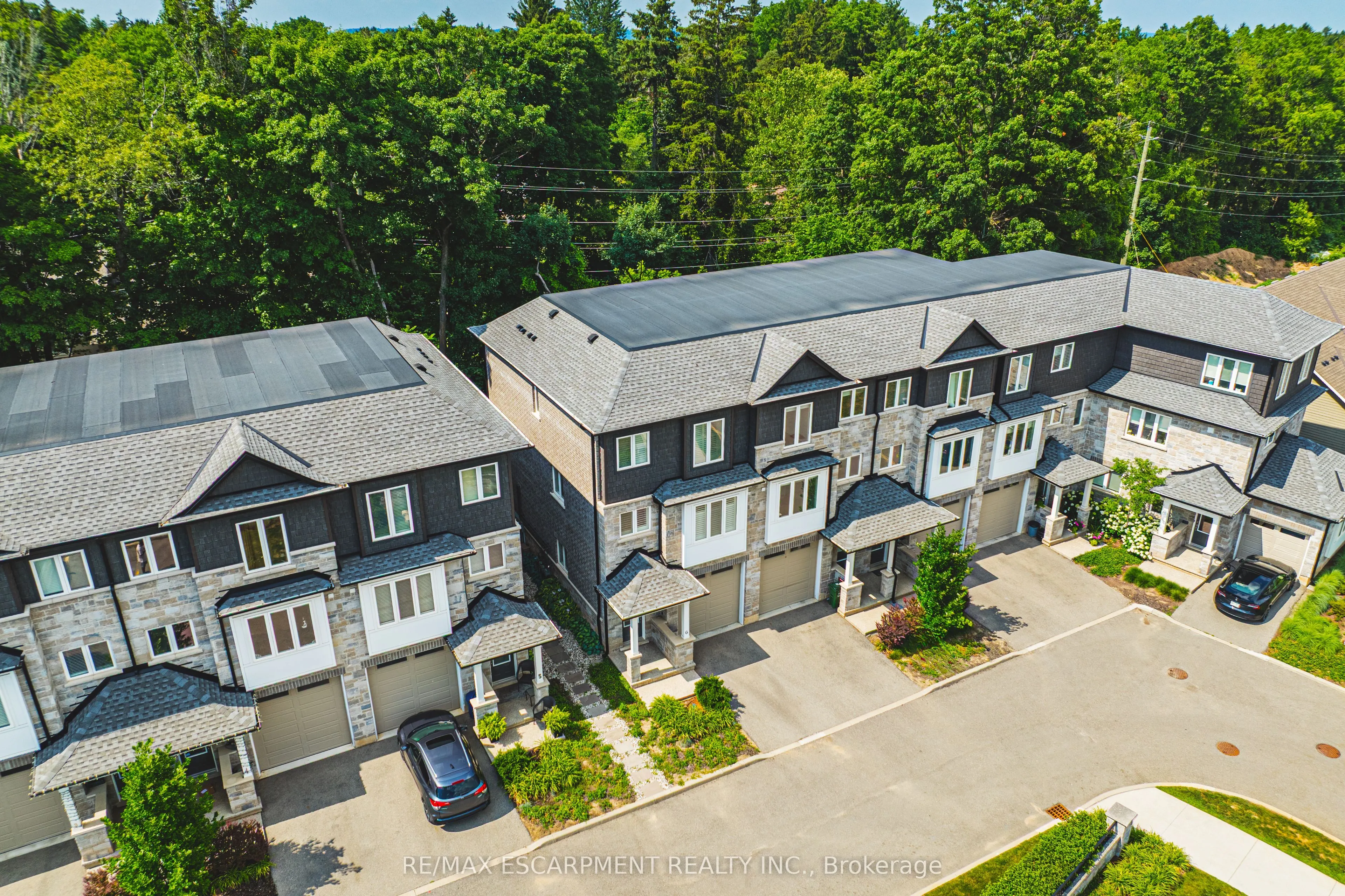 111 Wilson Street E, #6