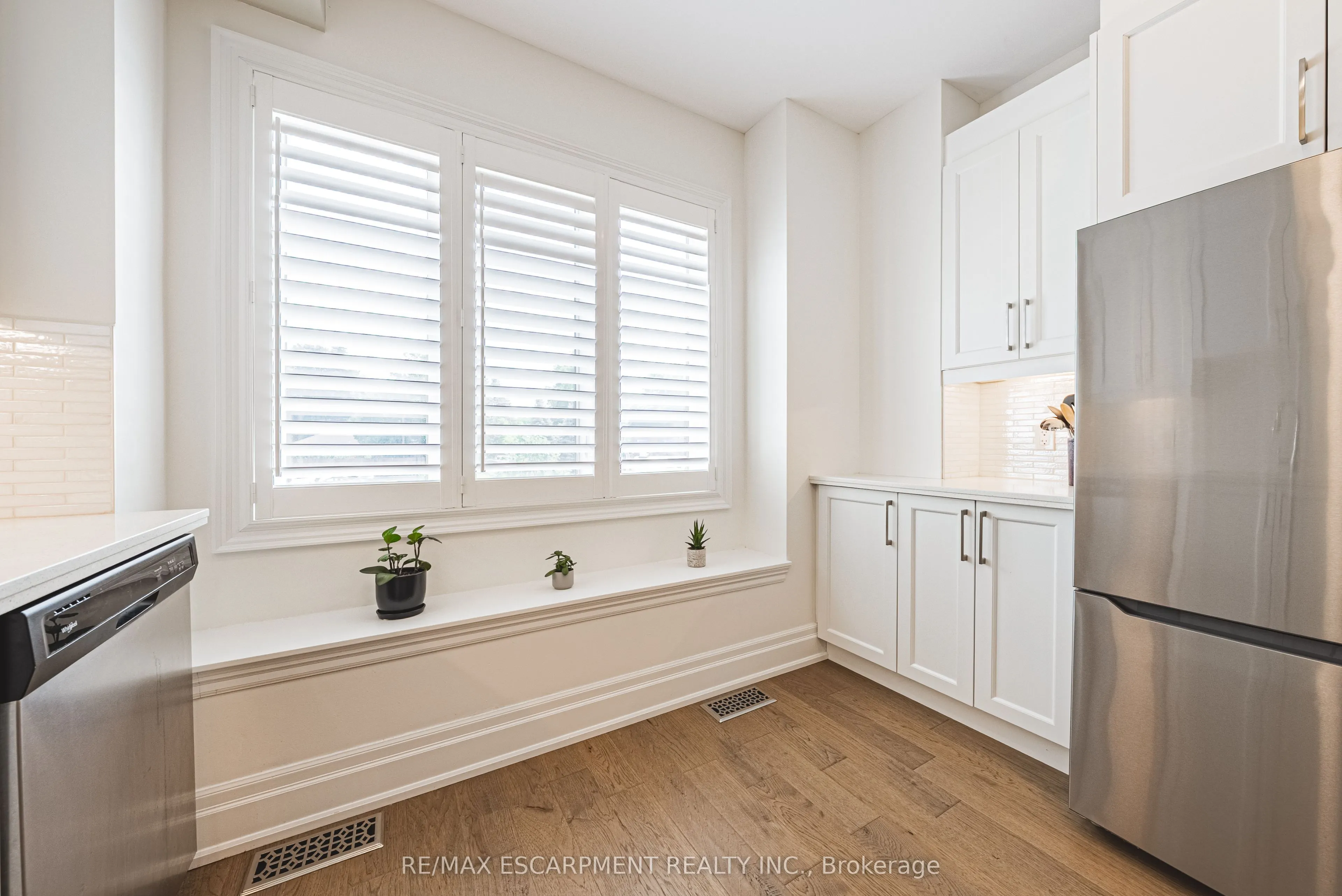111 Wilson Street E, #6