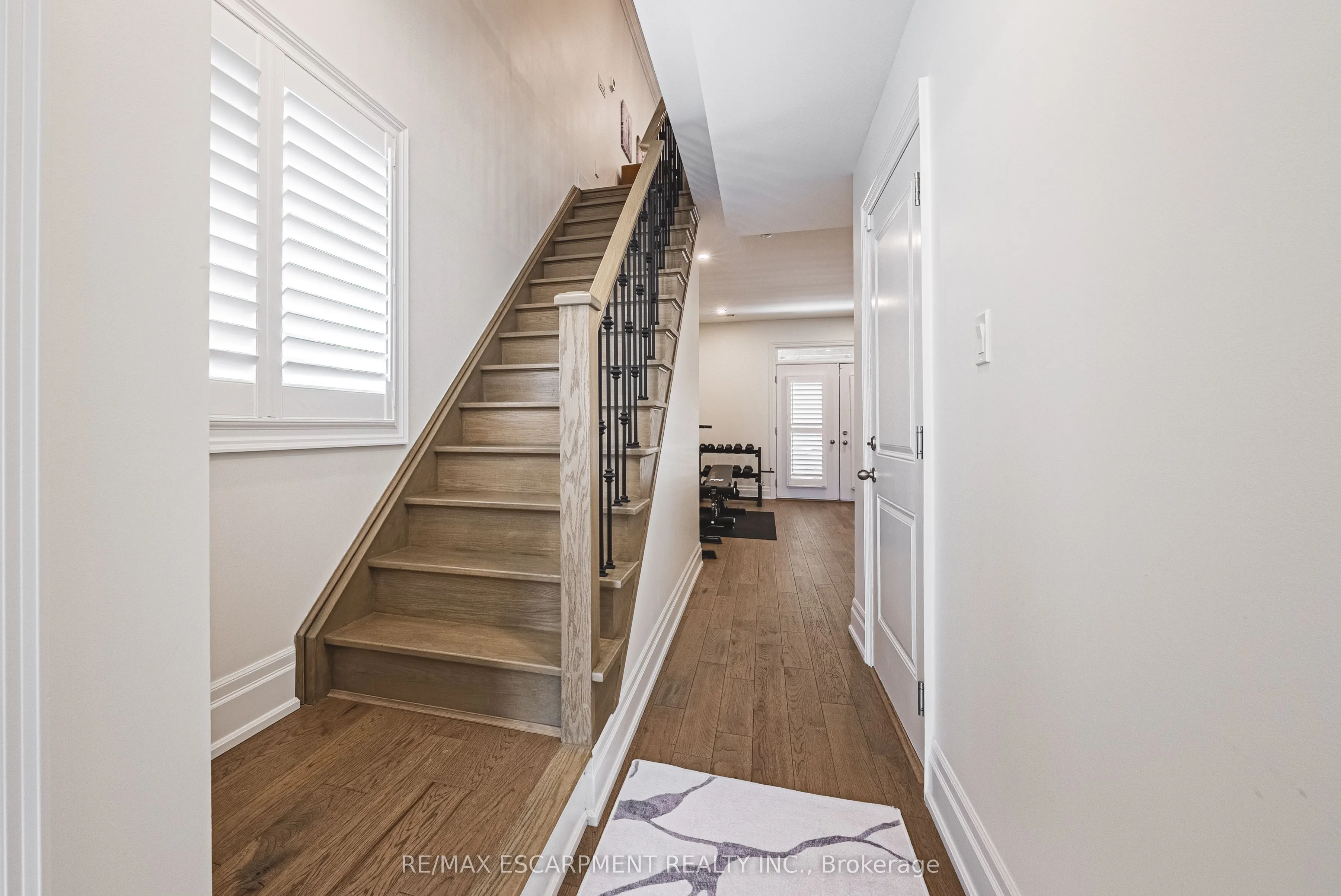 111 Wilson Street E, #6