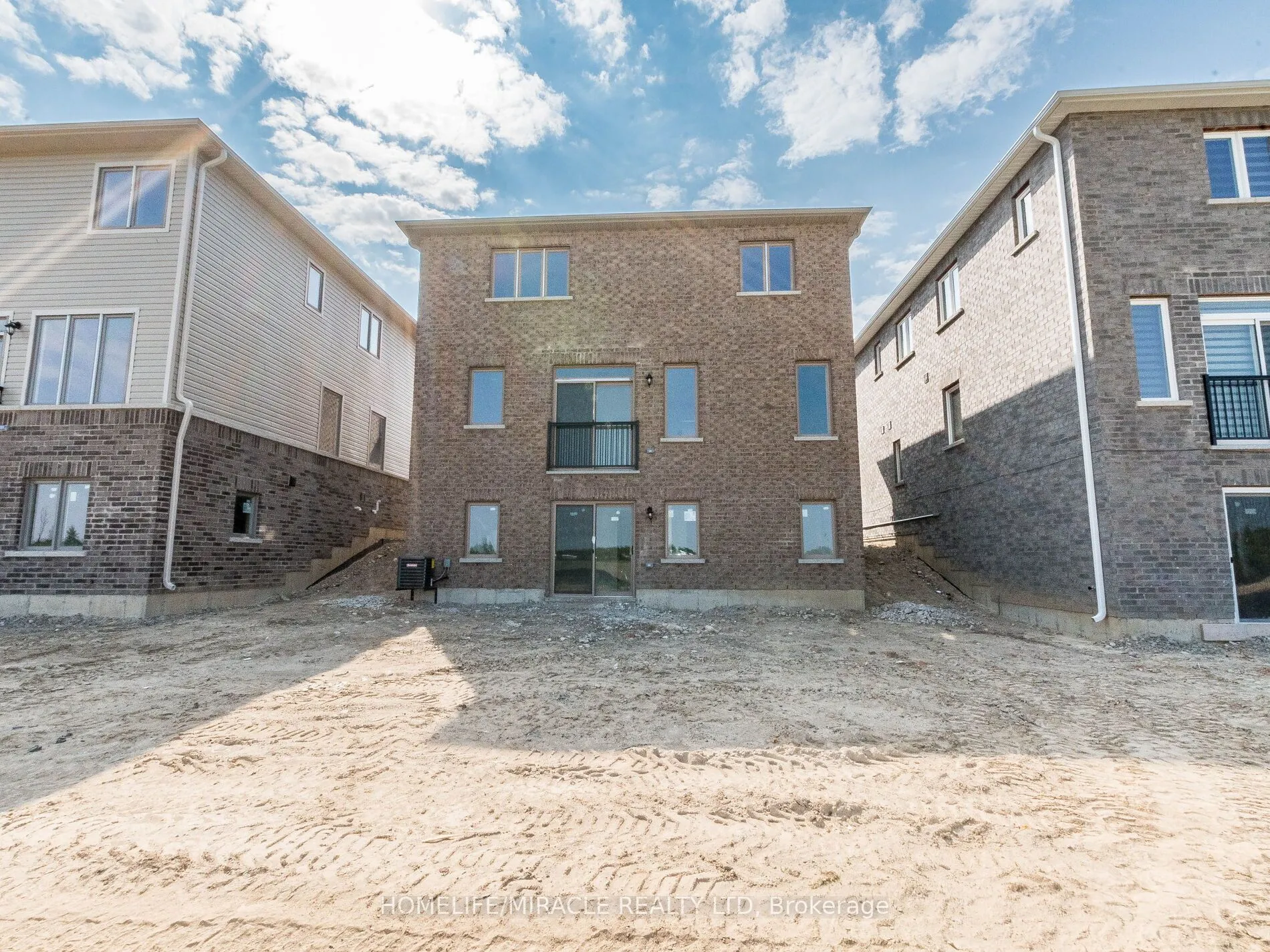 4 Mackenzie Street