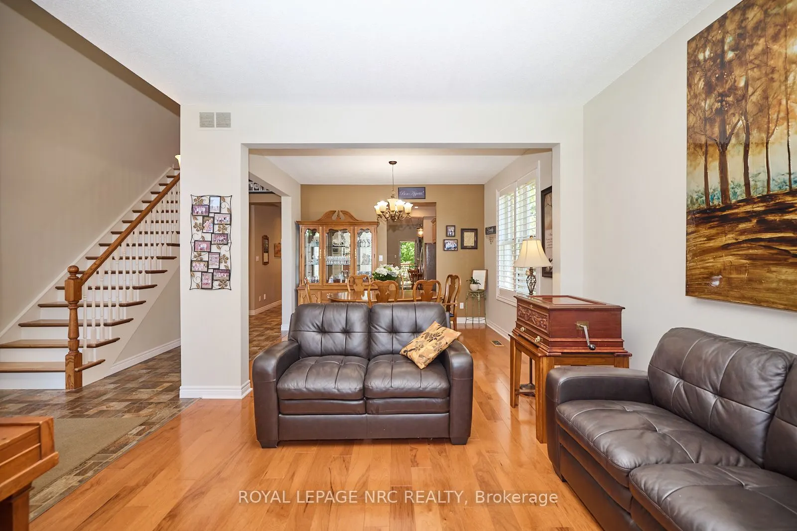 7 SCOTTDALE Court