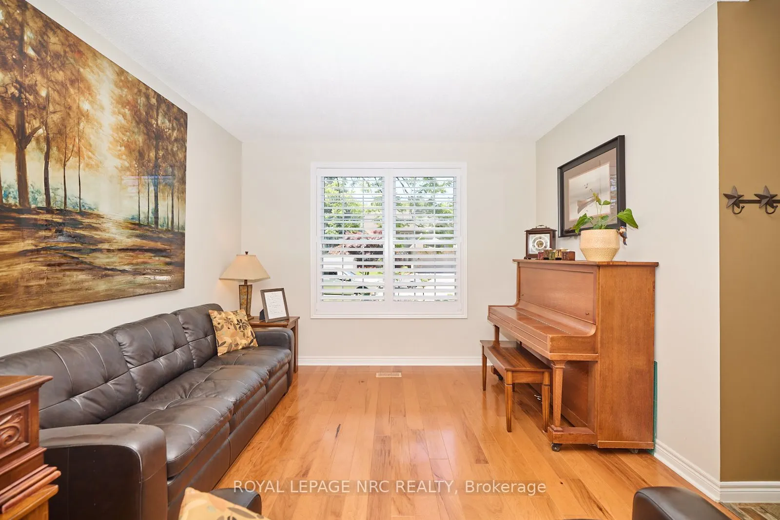 7 SCOTTDALE Court